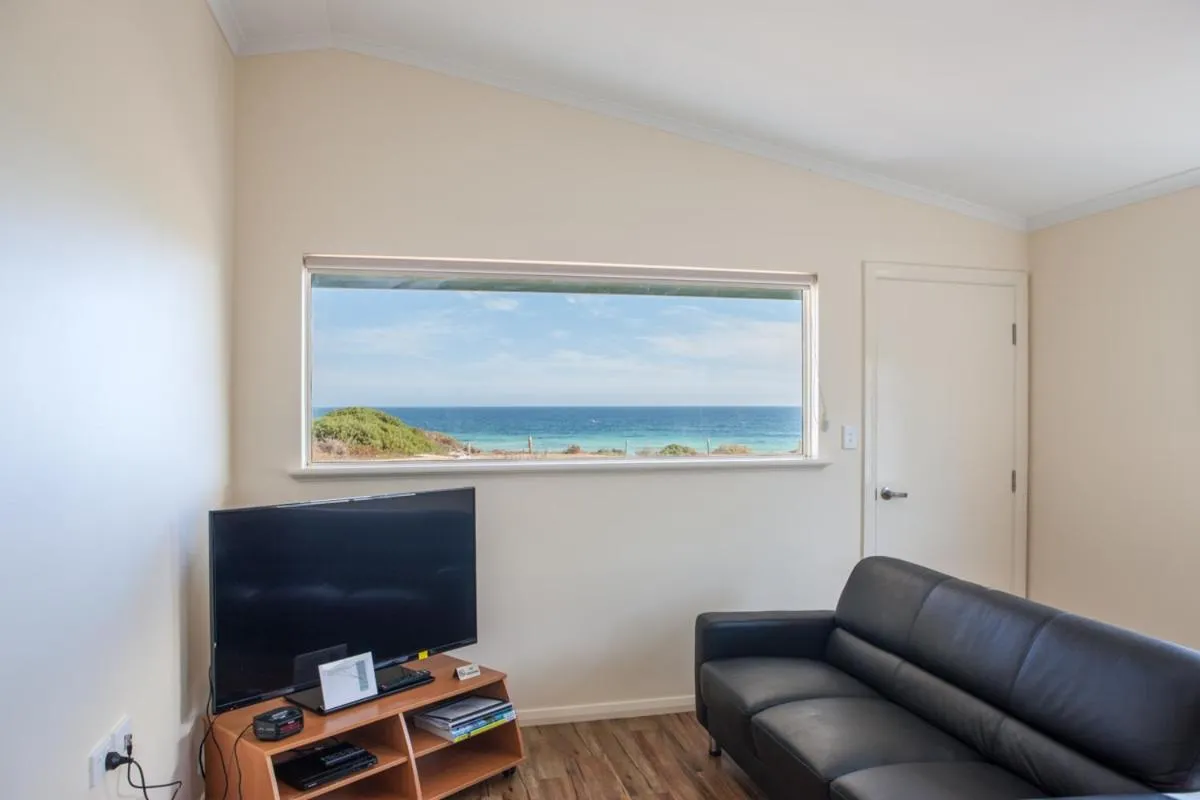 Living room in Dongara Tourist Park