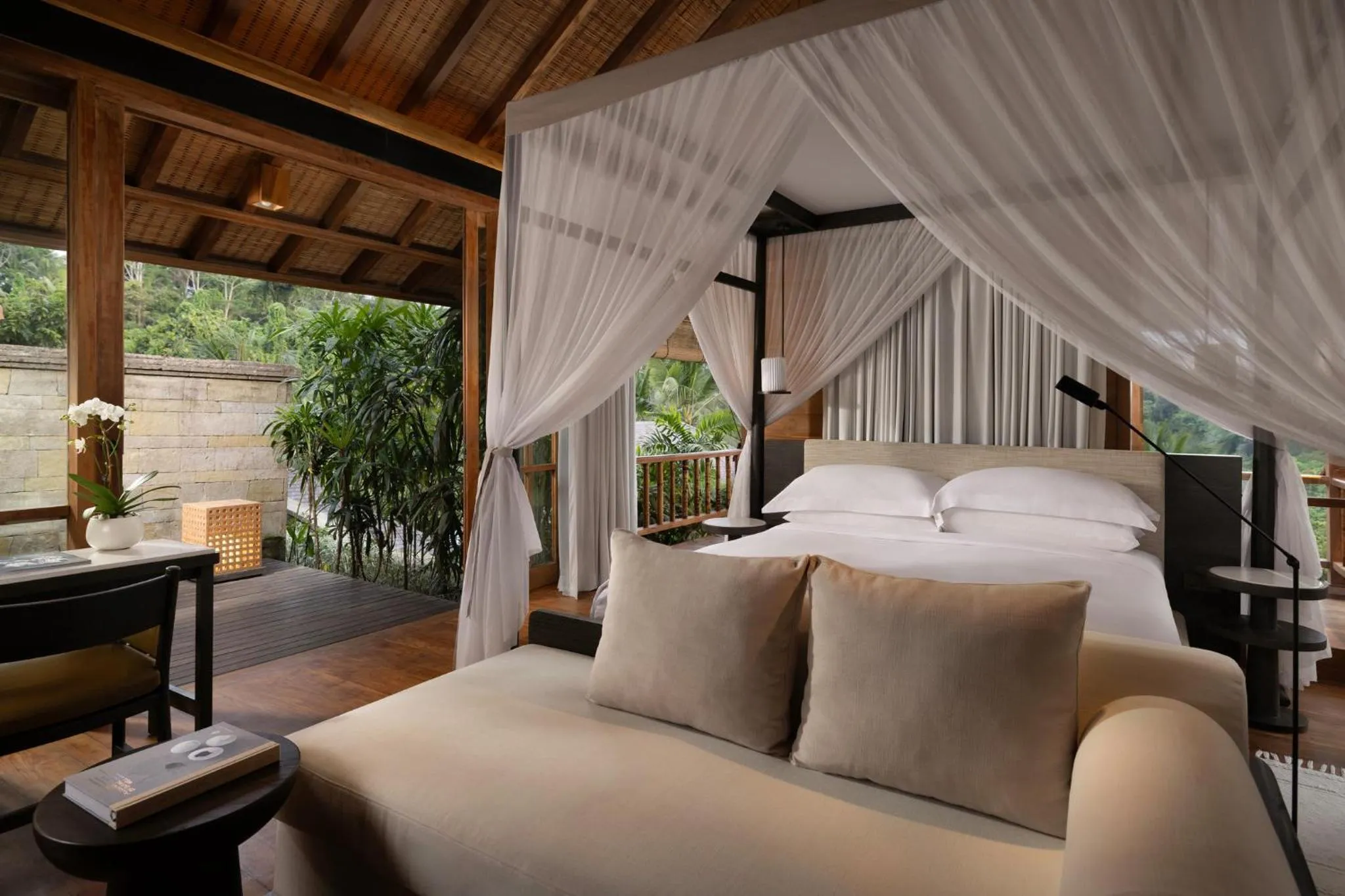 Bedroom, Bed in COMO Shambhala Estate