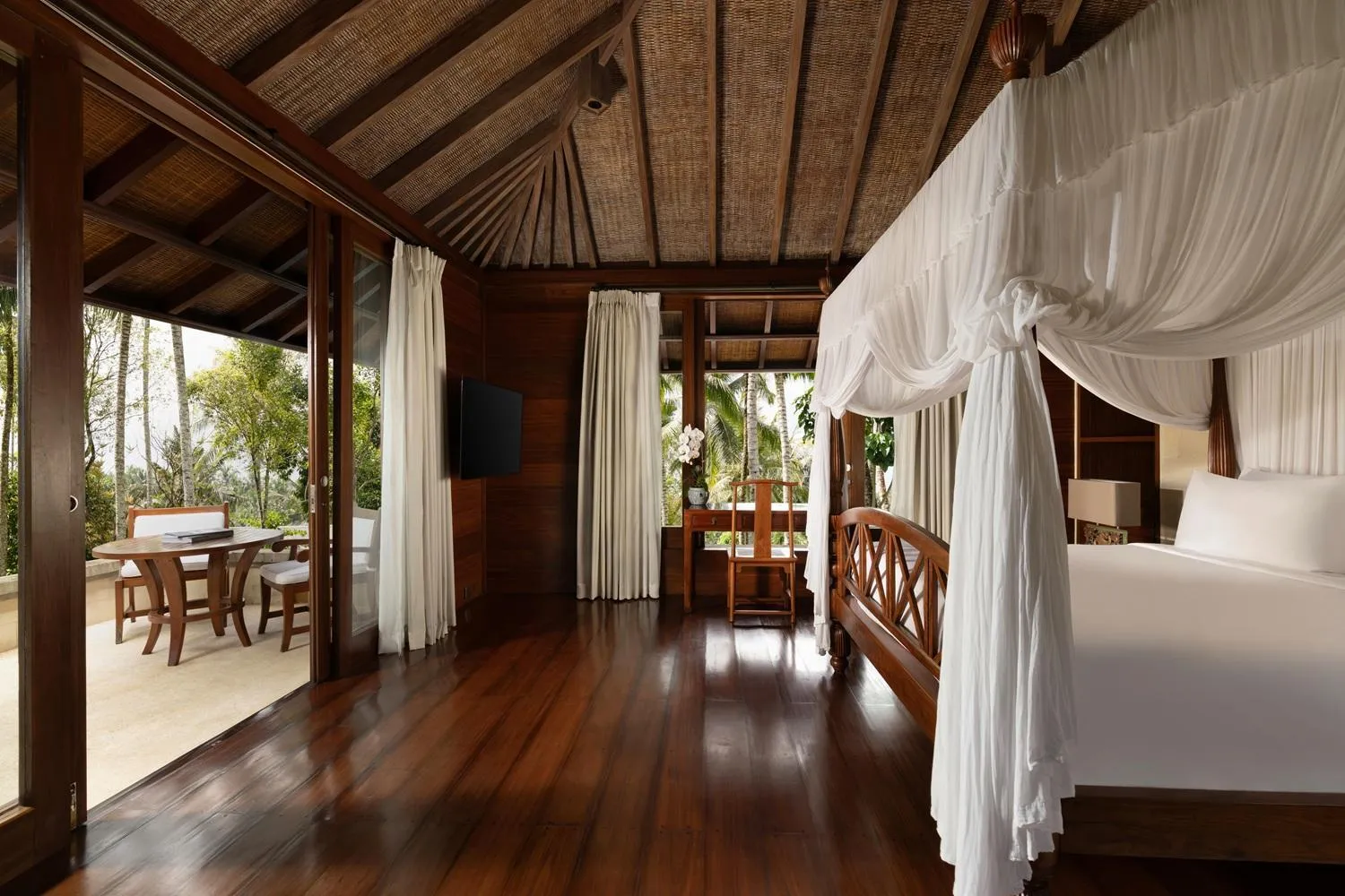 Bedroom, Bed in COMO Shambhala Estate