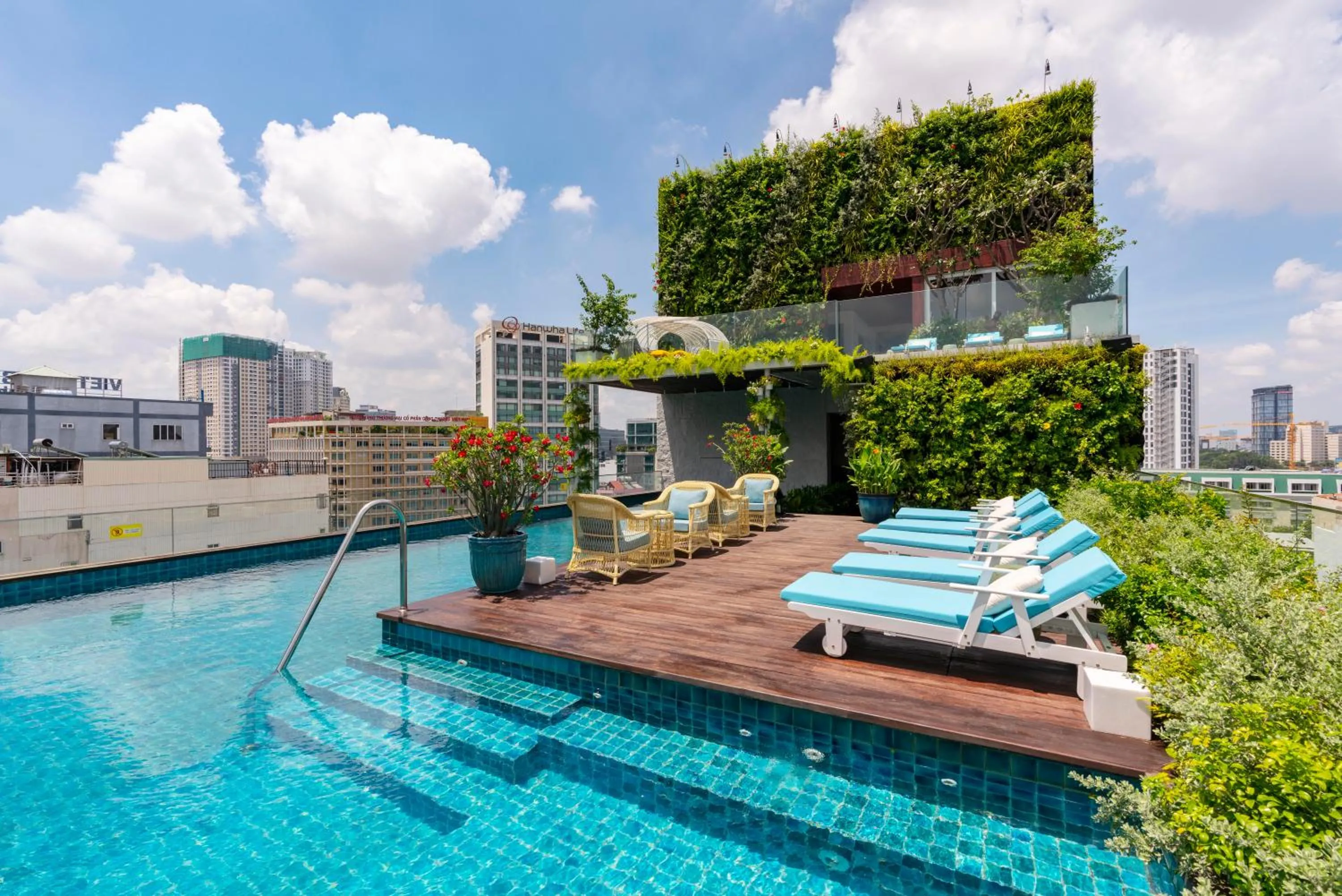 Swimming pool in Au Lac Charner Hotel
