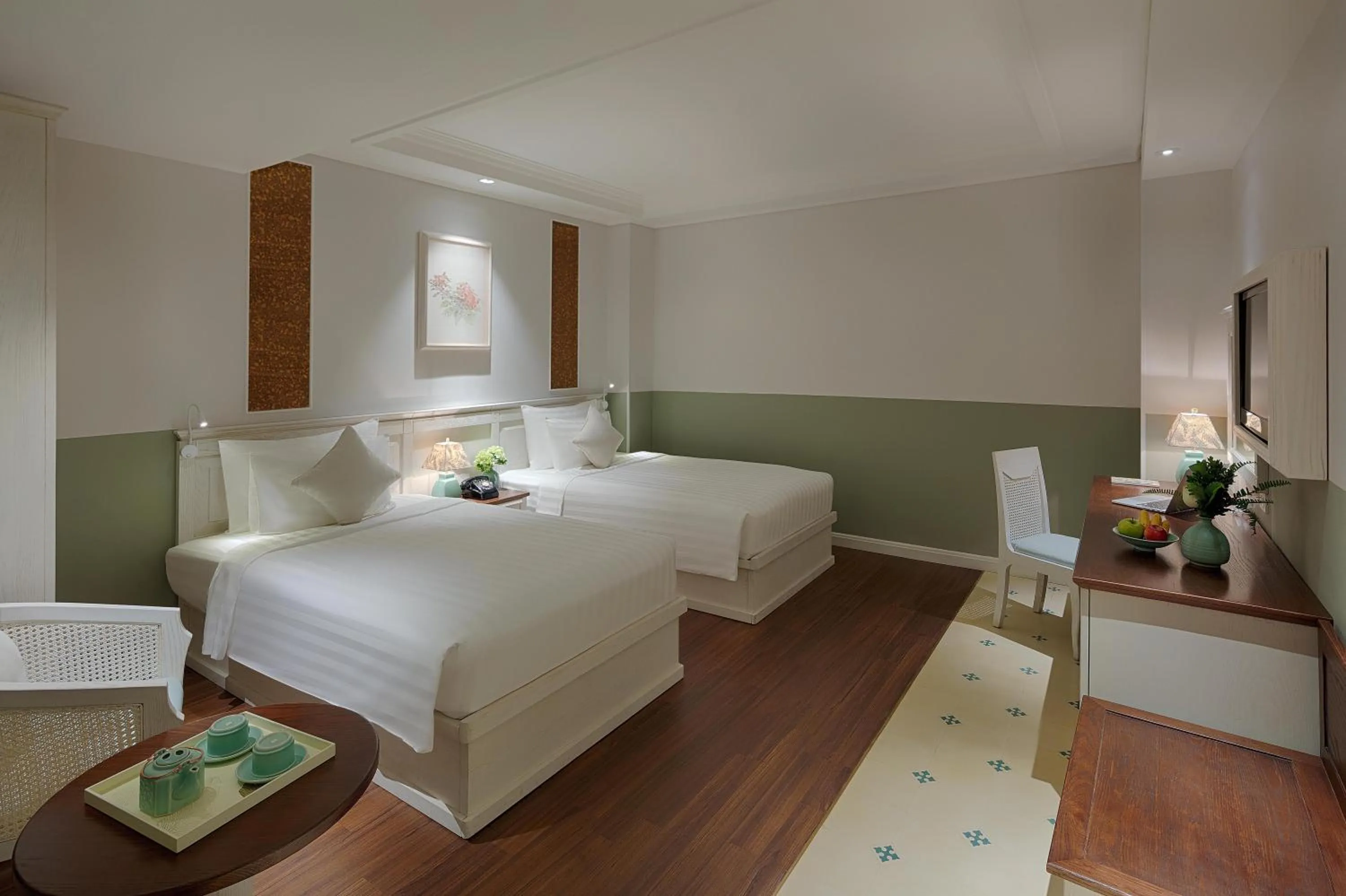 Bed in Au Lac Charner Hotel