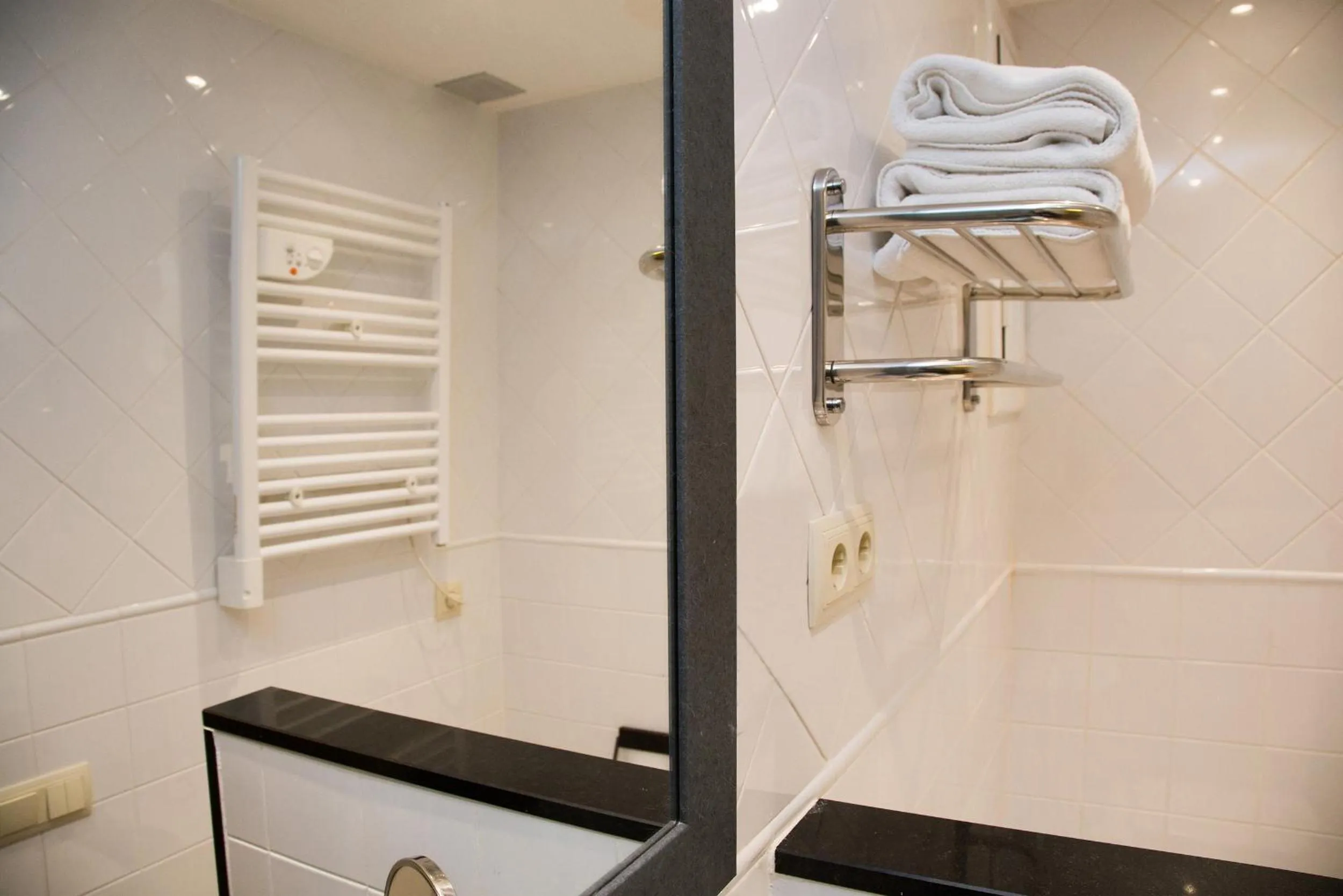 Bathroom in Opening Doors Aribau