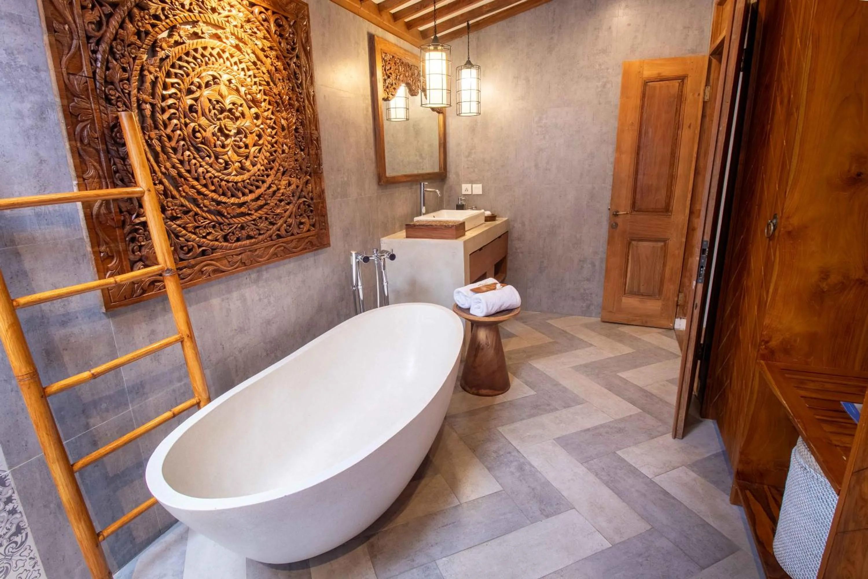 Bathroom in Natya Hotel Tanah Lot