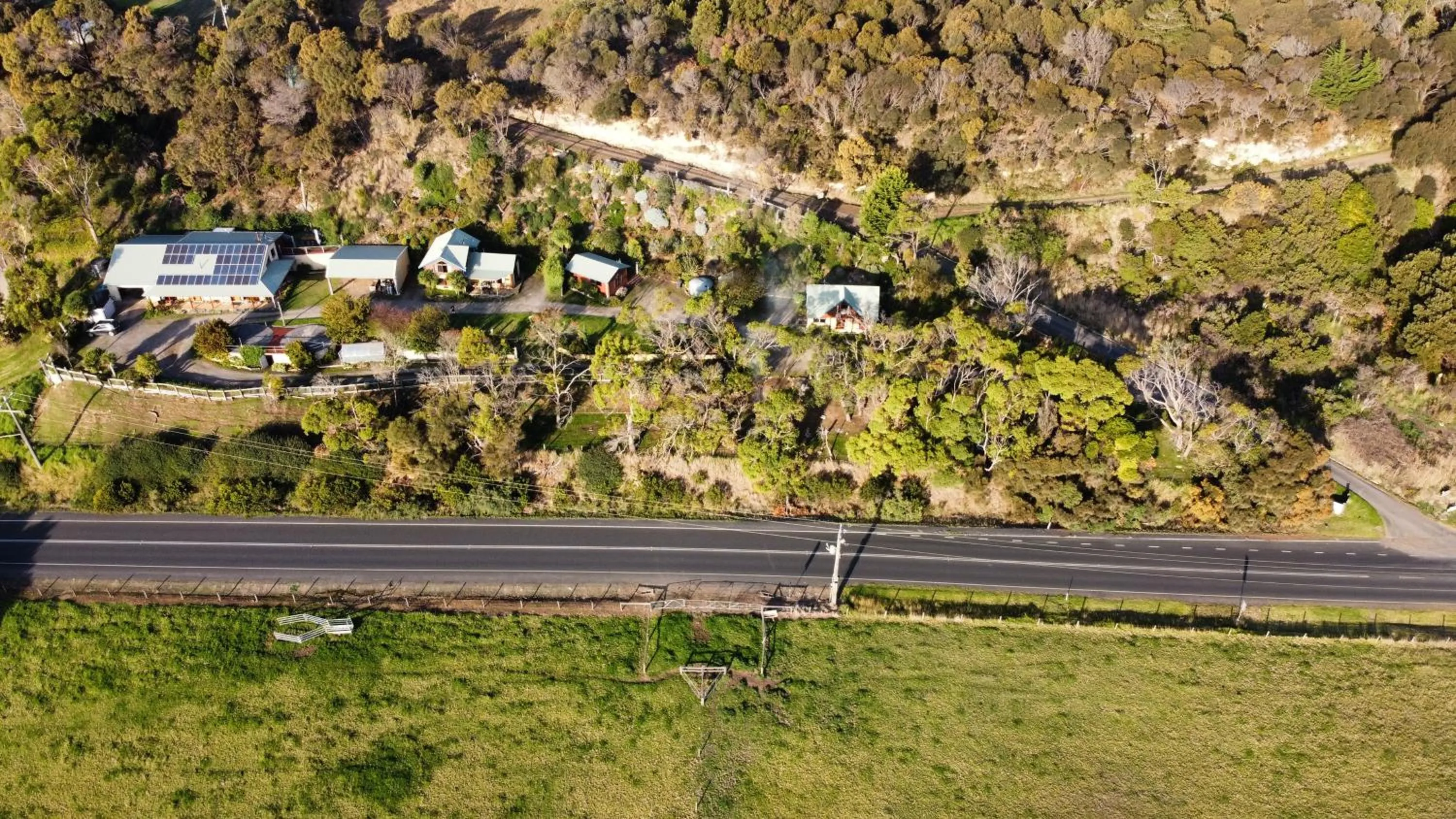 Property building in Eastern Reef Cottages