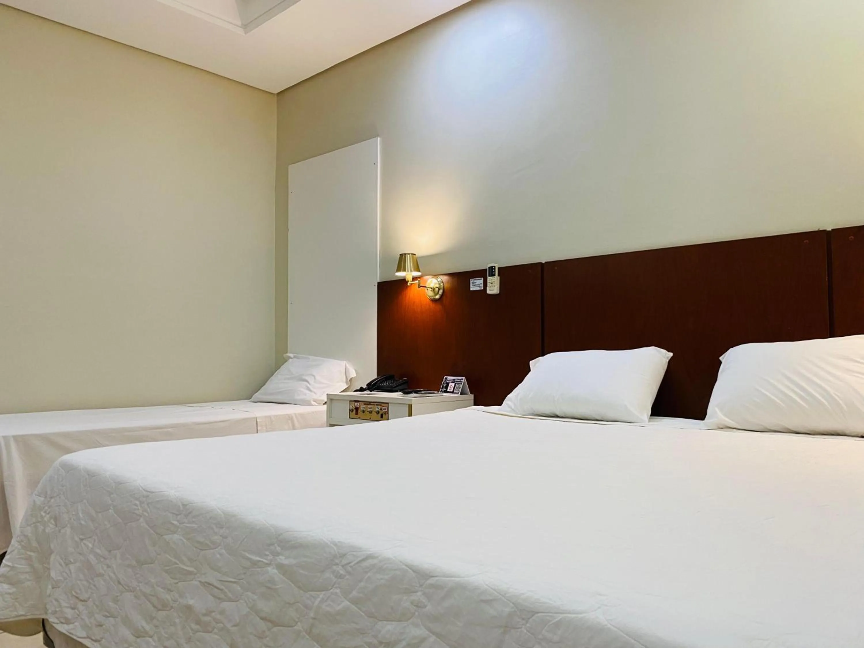 Bed in Hotel Barcelona