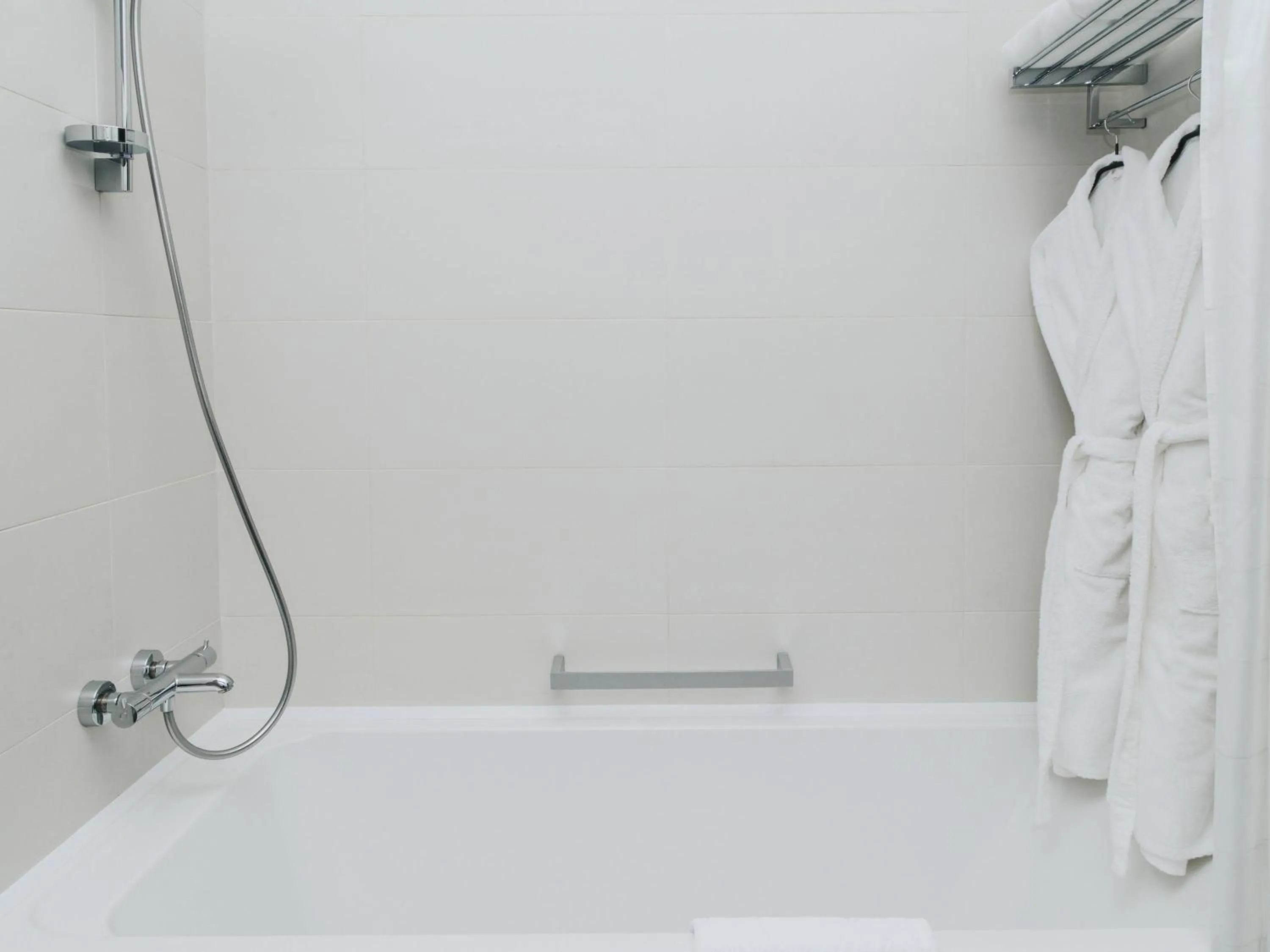 Bedroom in Mercure Kyiv Congress