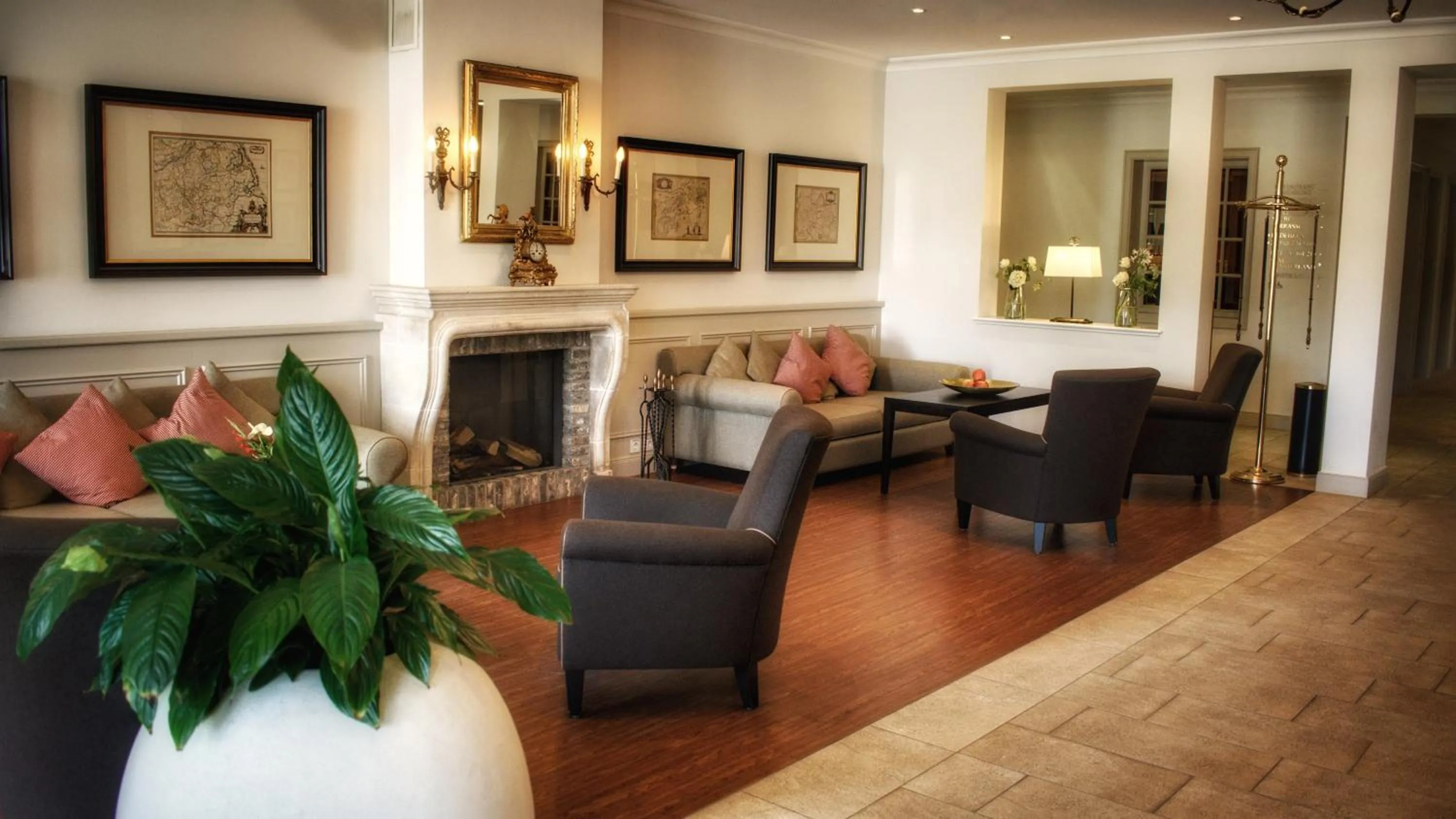 Living room in Parkhotel Surenburg