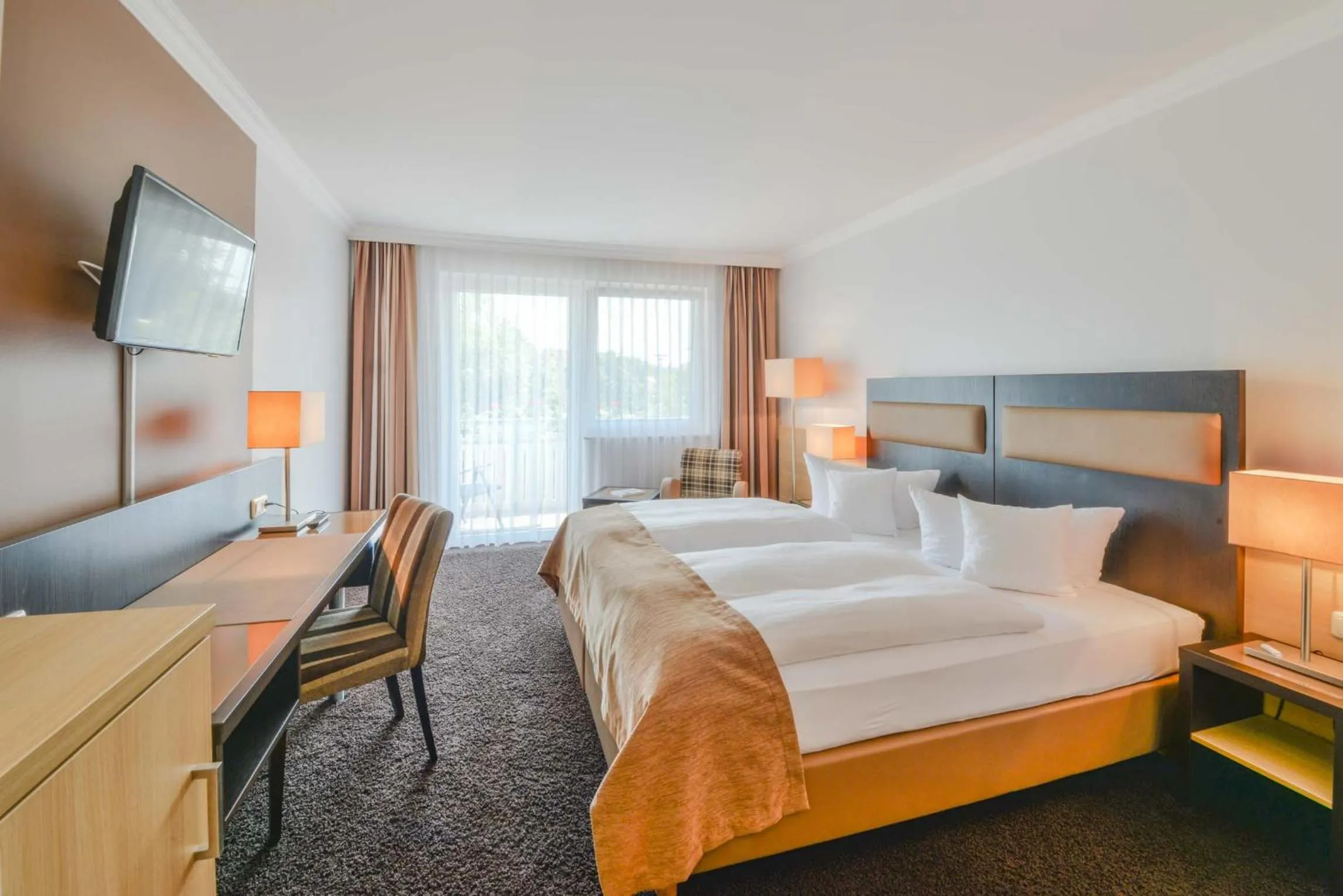 Day, Bed in Hotel Markgraf