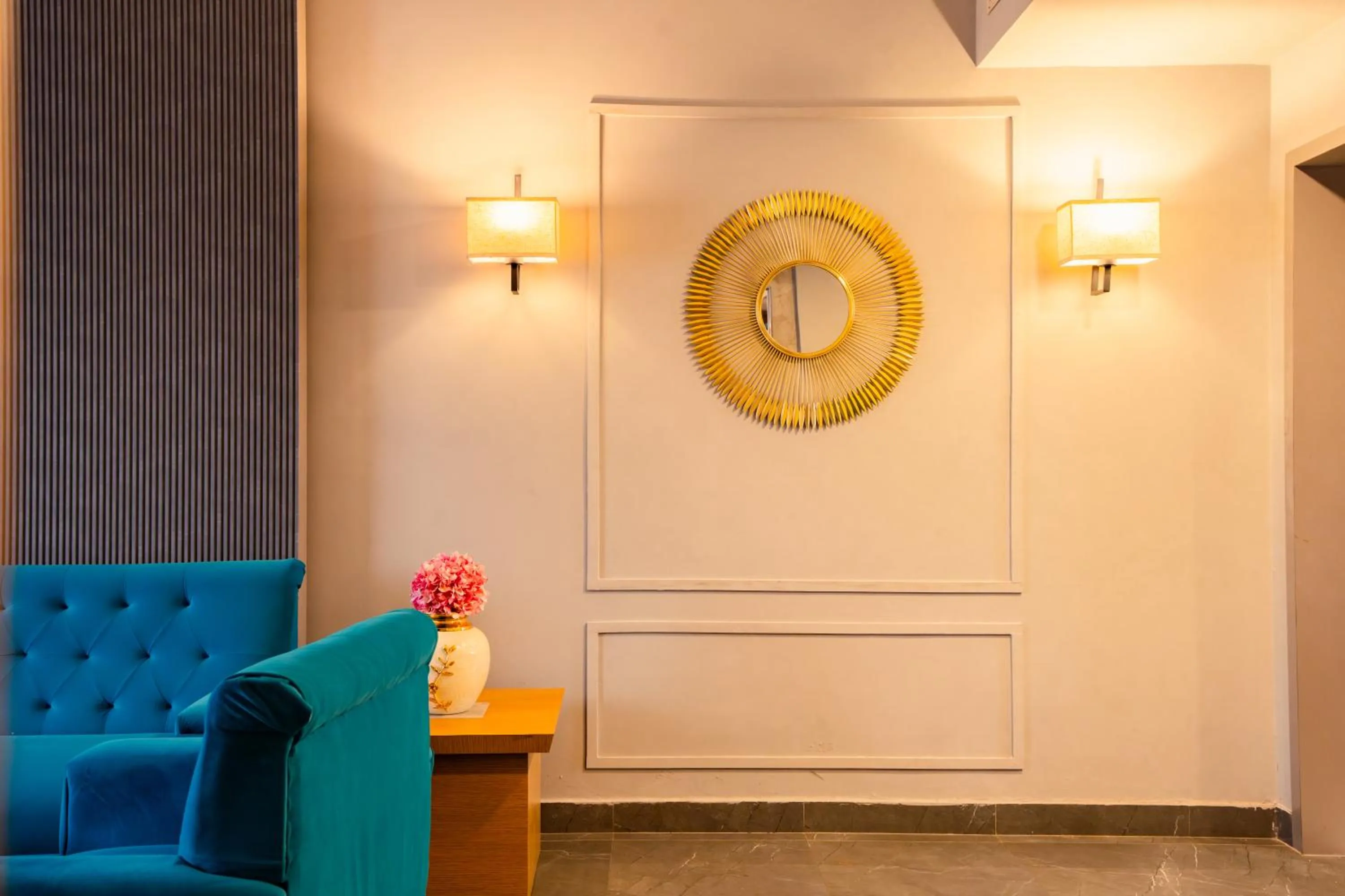 Seating area in Hotel Pal Heights