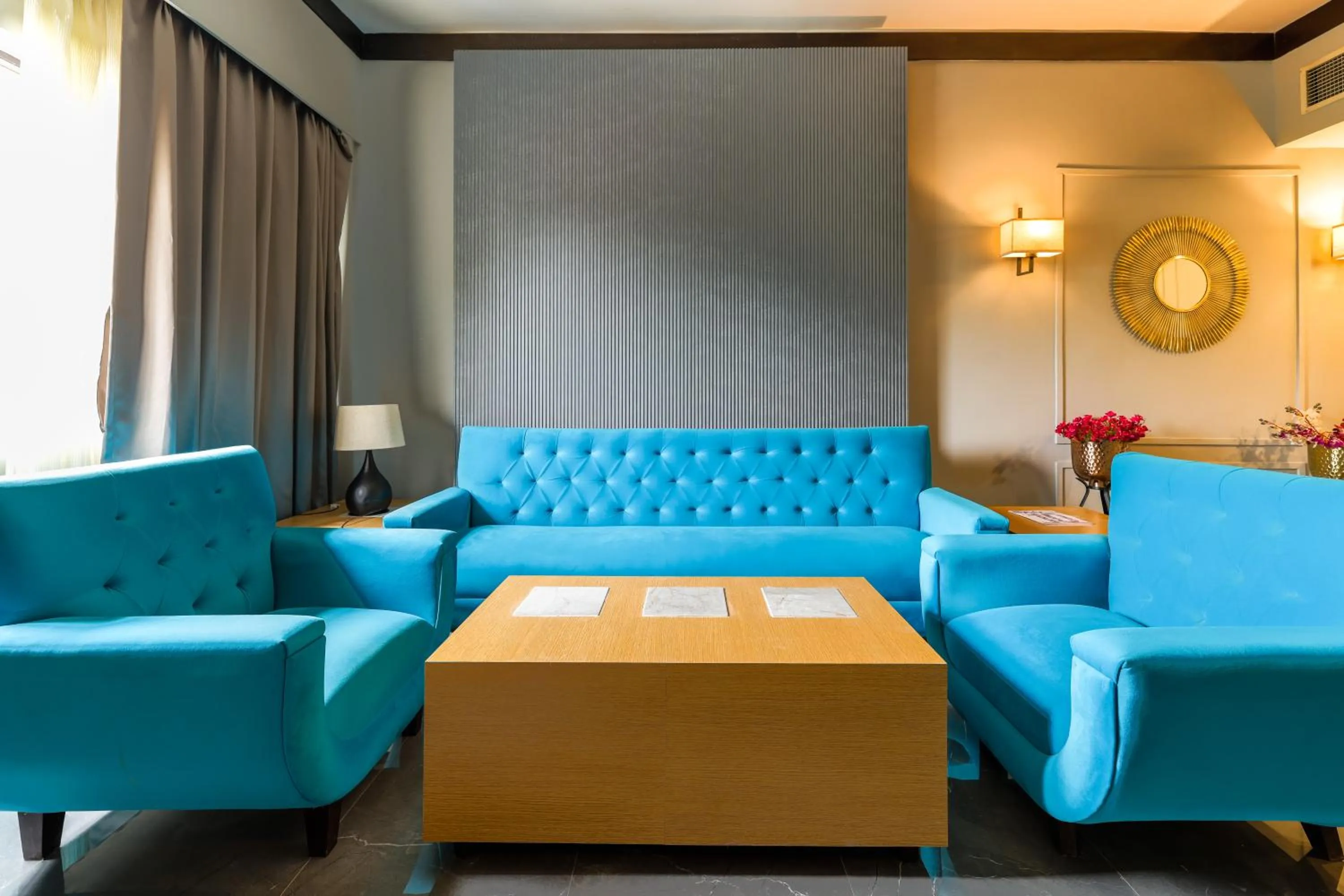 Living room in Hotel Pal Heights