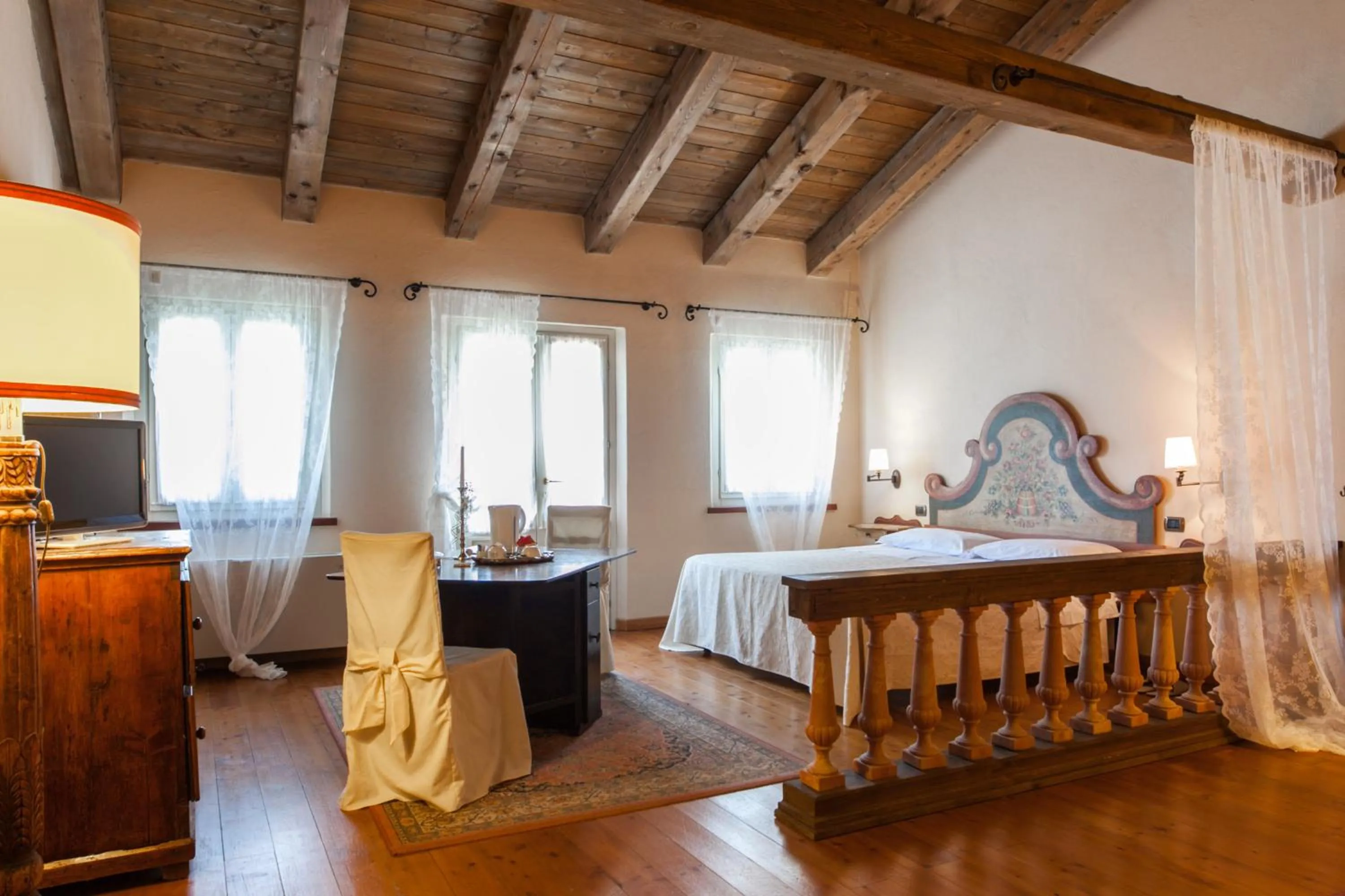 Photo of the whole room, Bed in Locanda Antiche Macine