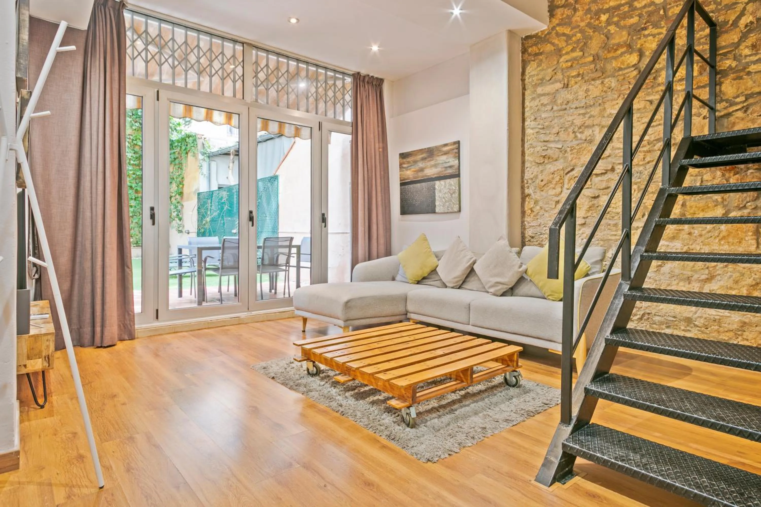 Living room in Alcam Loft Grassot