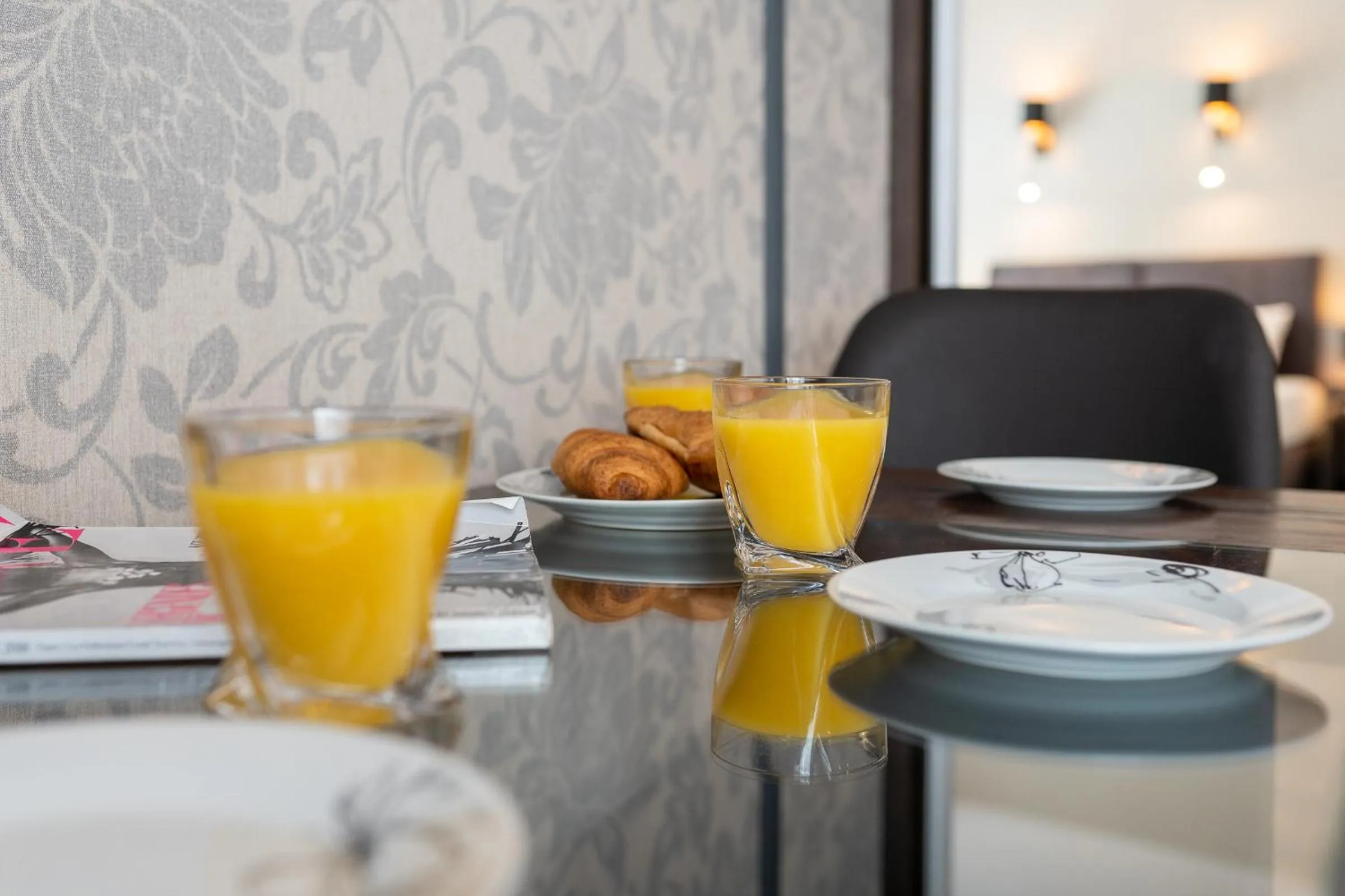 Food in Aparthotel New Lux