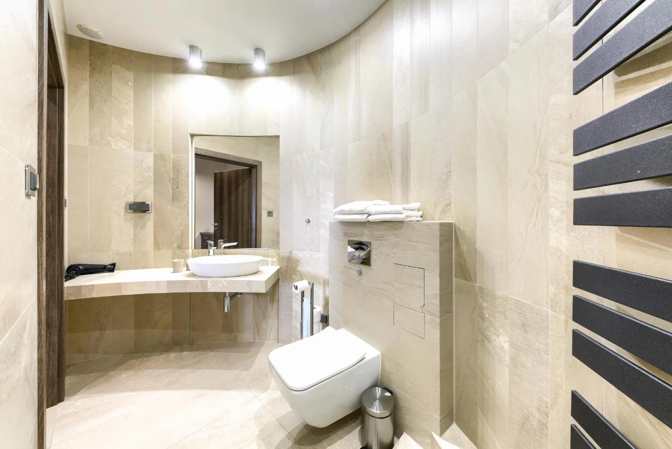 Shower in Aparthotel New Lux