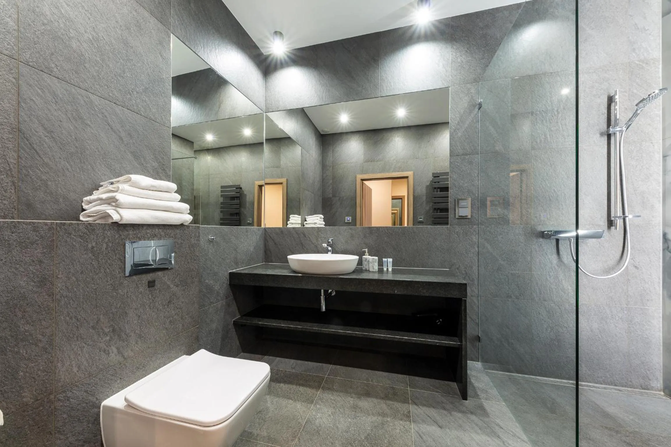 Bathroom in Aparthotel New Lux