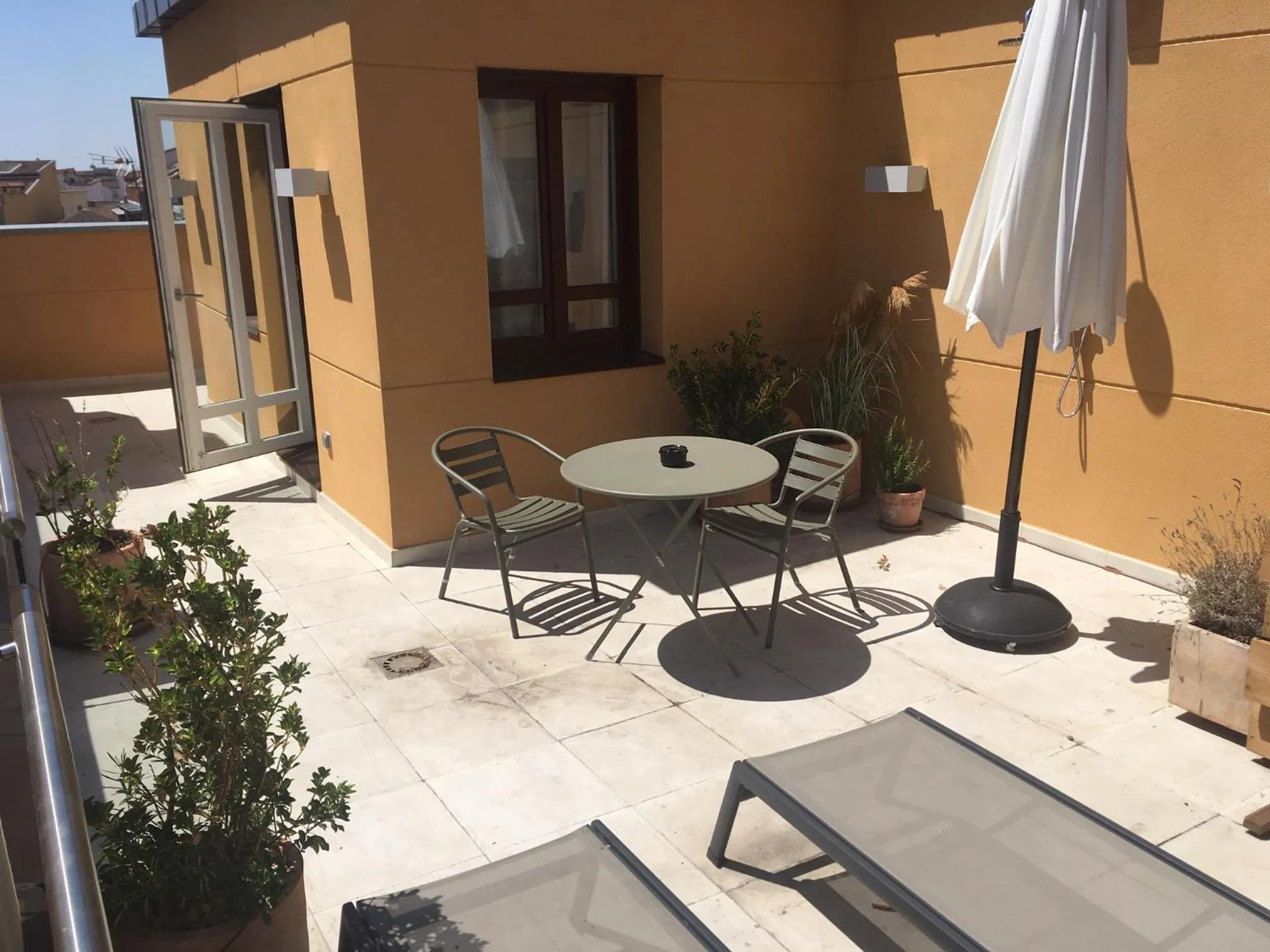 Balcony/Terrace in Plaza Mayor Suites & Apartments