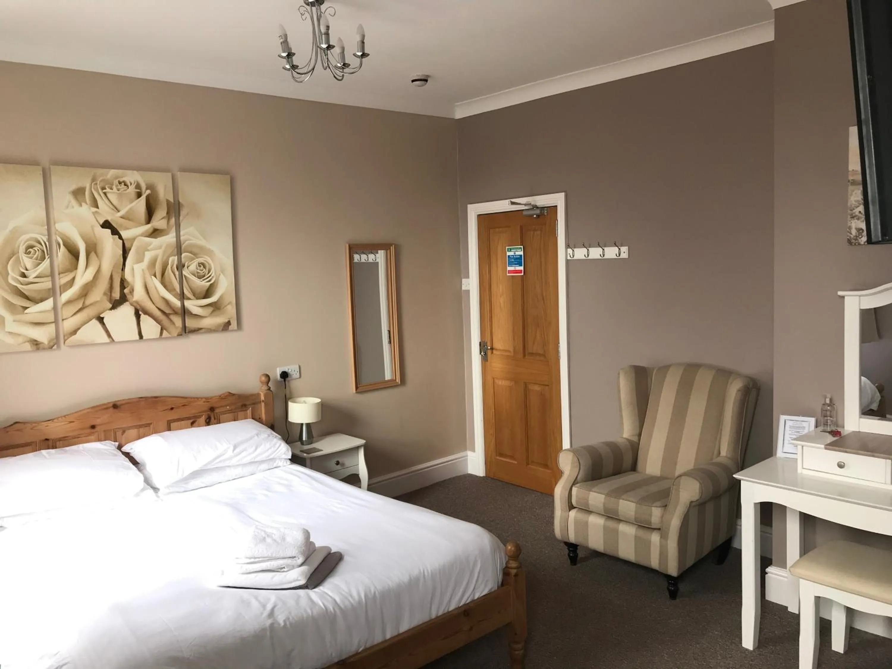 Bedroom, Bed in The Craigside