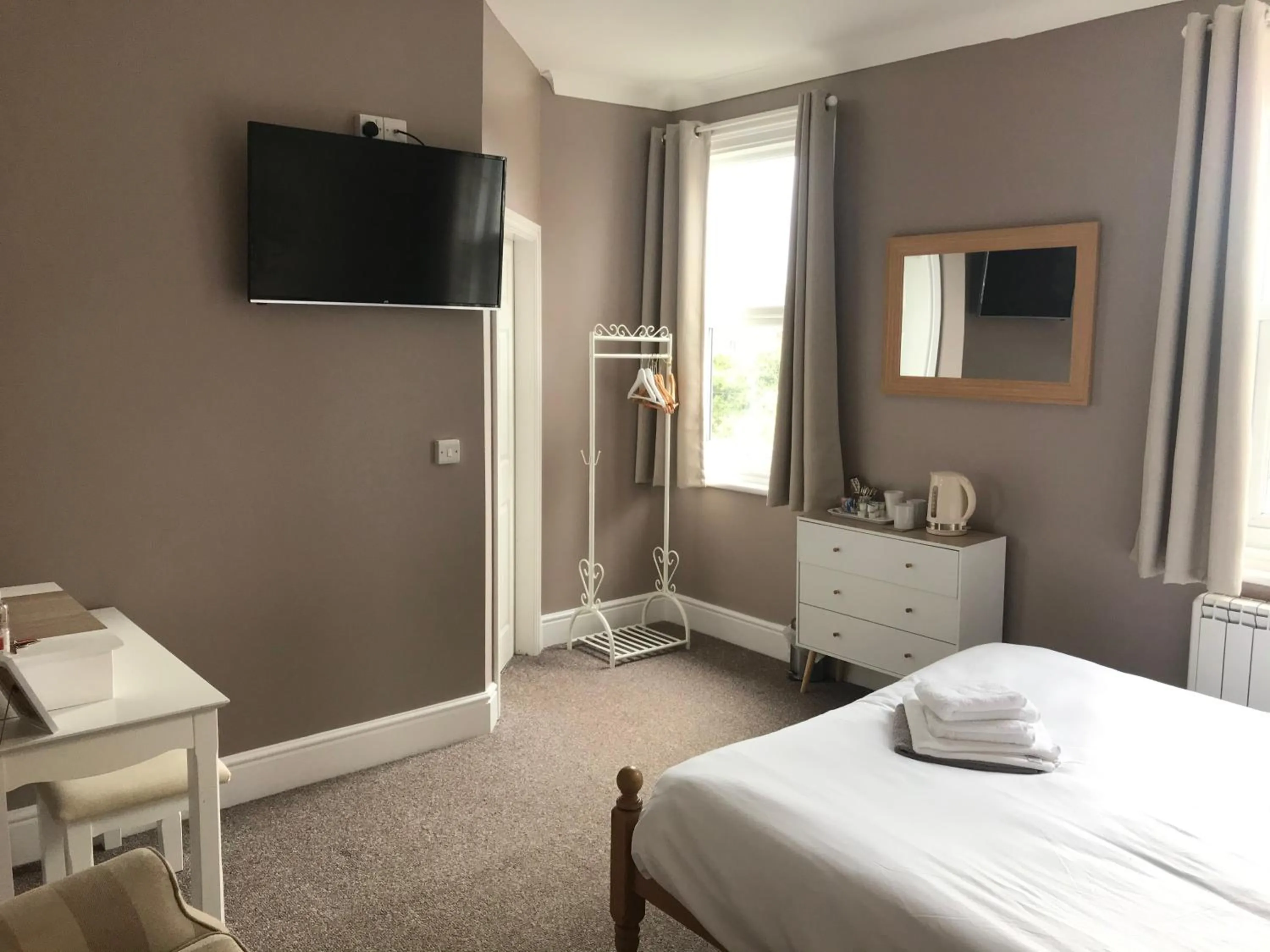 Bedroom, Bed in The Craigside