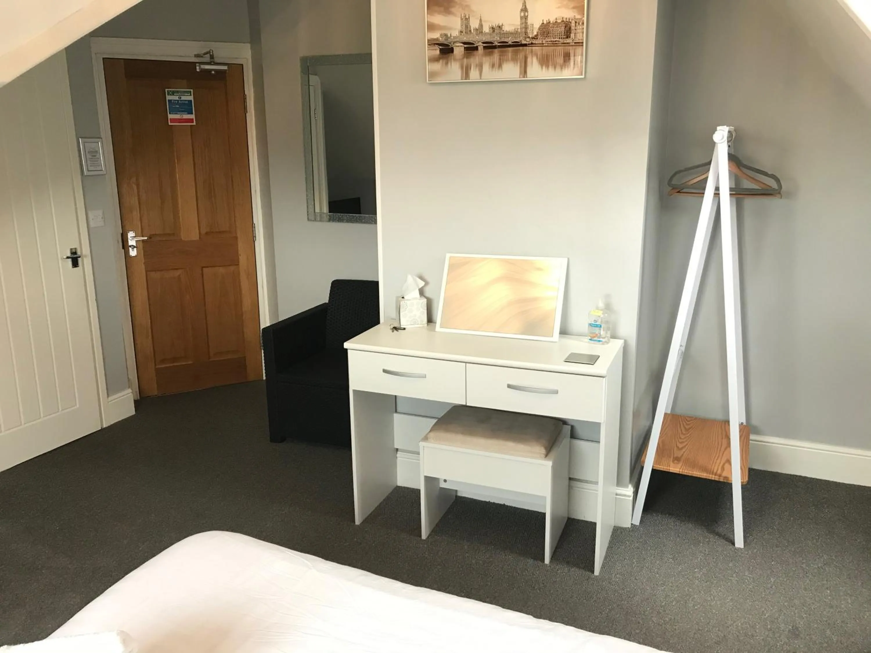 Bedroom, Bed in The Craigside