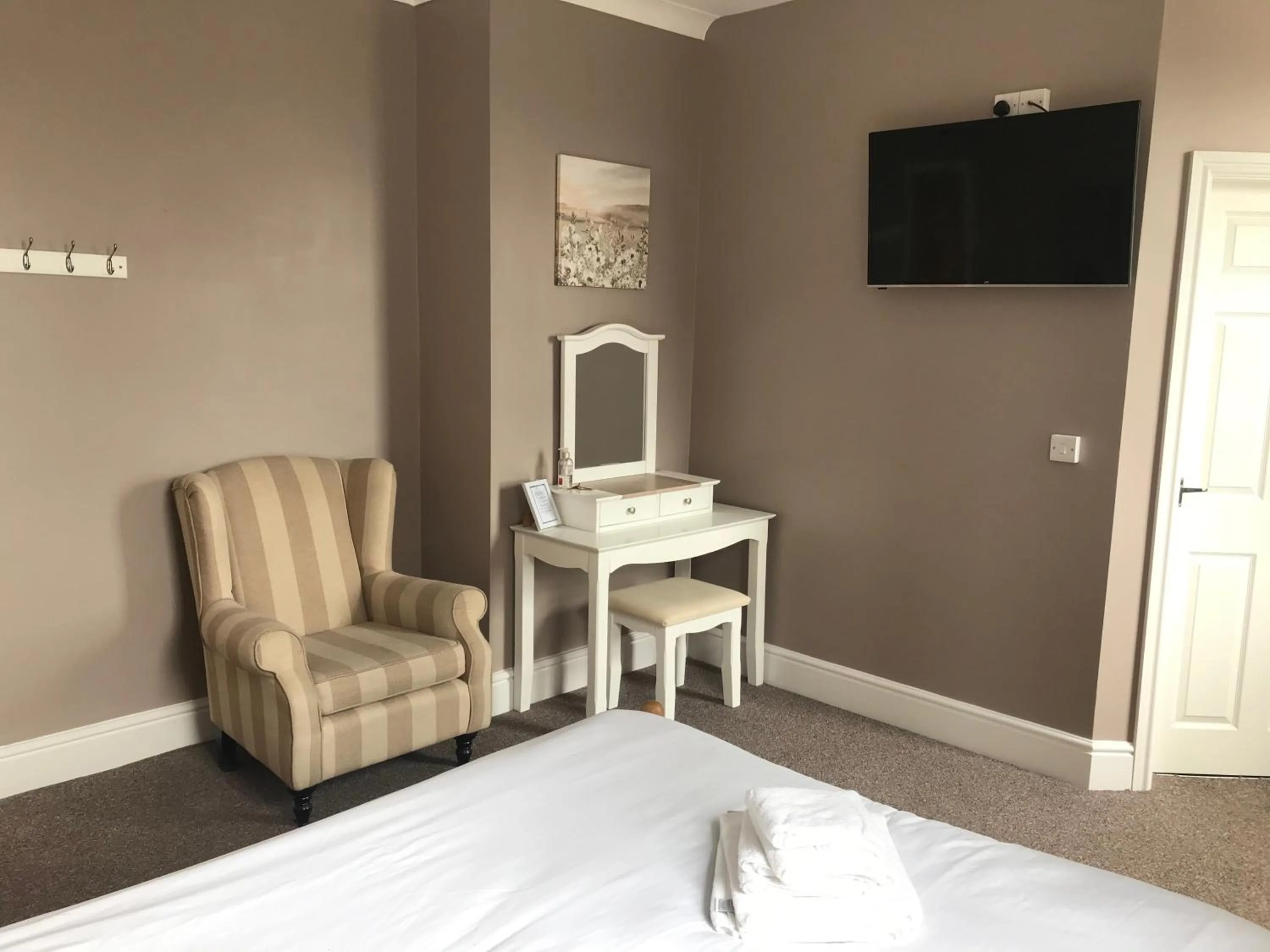 Bedroom, Bed in The Craigside