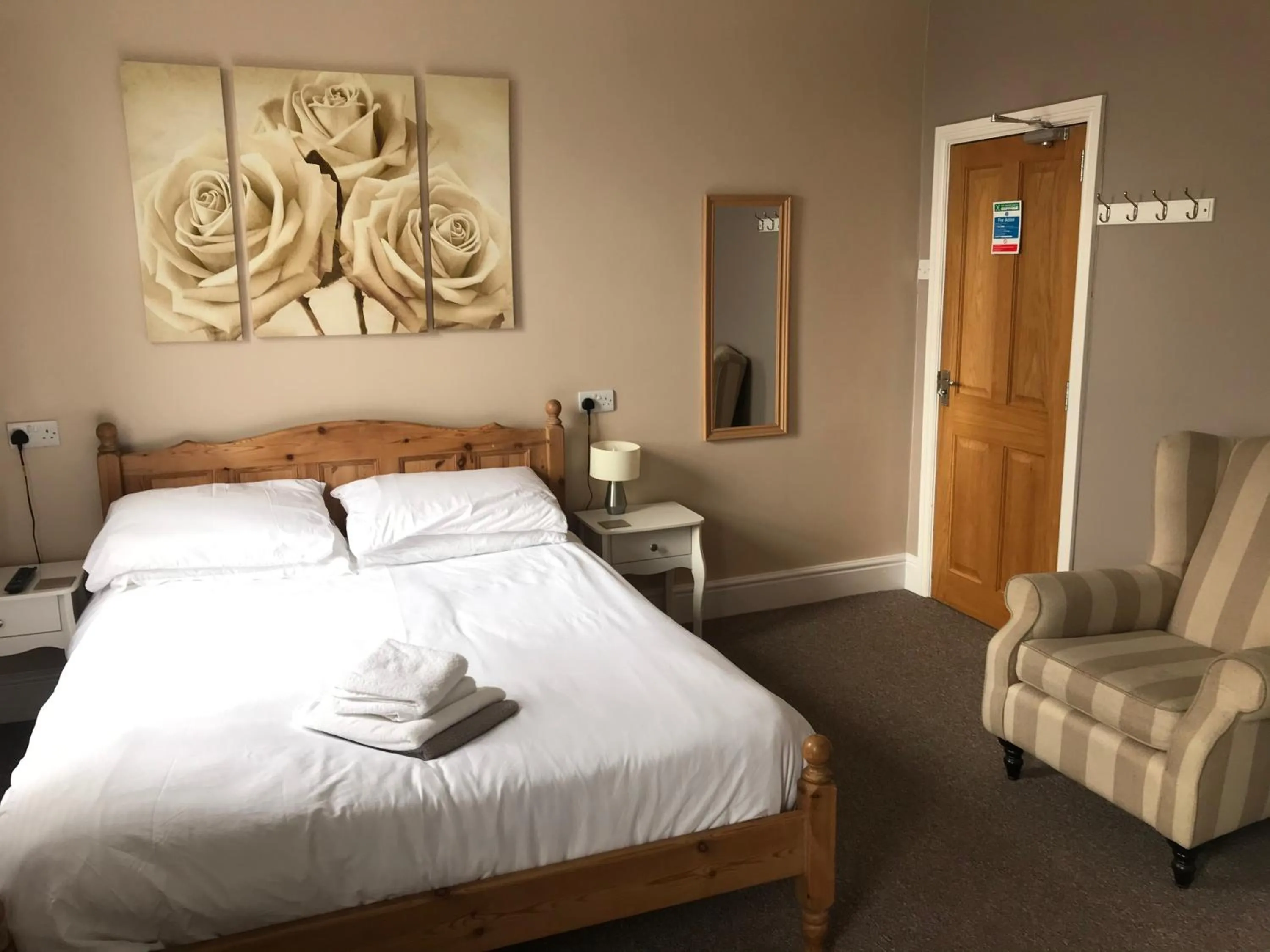 Bedroom, Bed in The Craigside