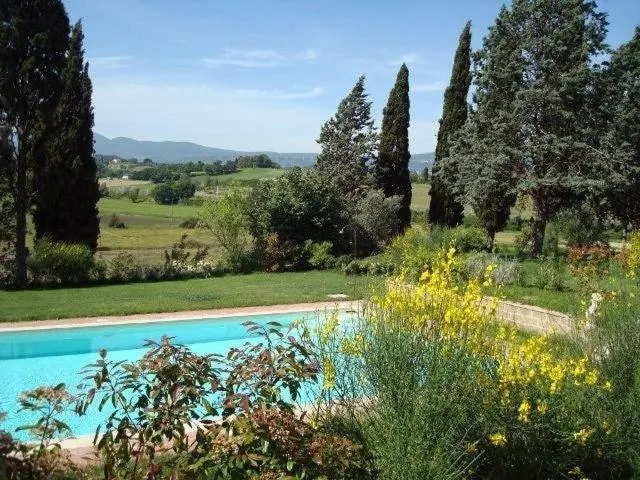 Swimming pool in Al Giardino Degli Etruschi
