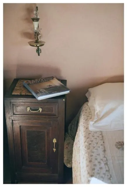 Decorative detail, Bed in Al Giardino Degli Etruschi