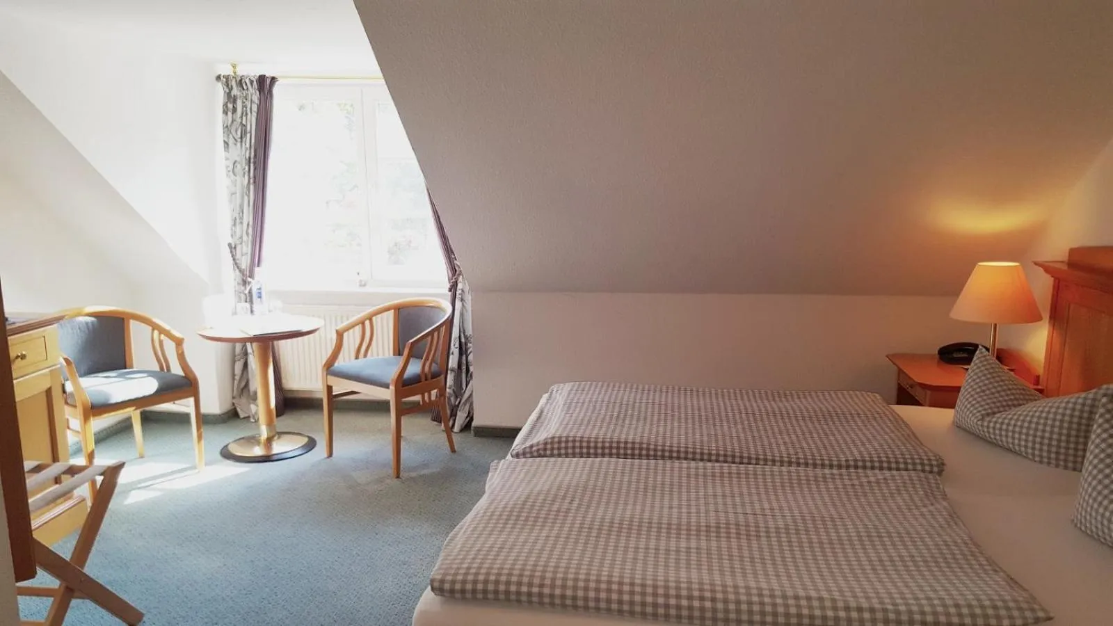 Photo of the whole room, Bed in Meeressterne Hotel Idyll Am Wolgastsee