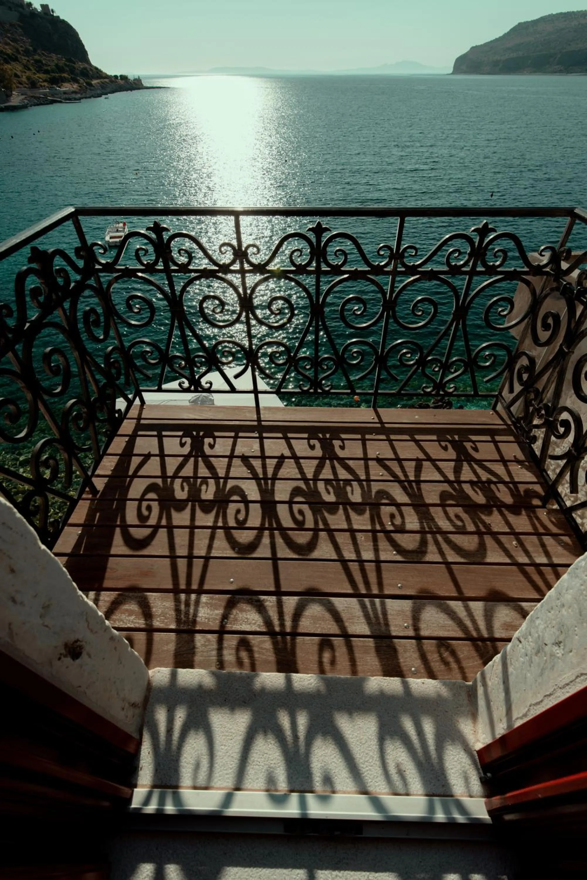 Balcony/Terrace in Limeni Villa