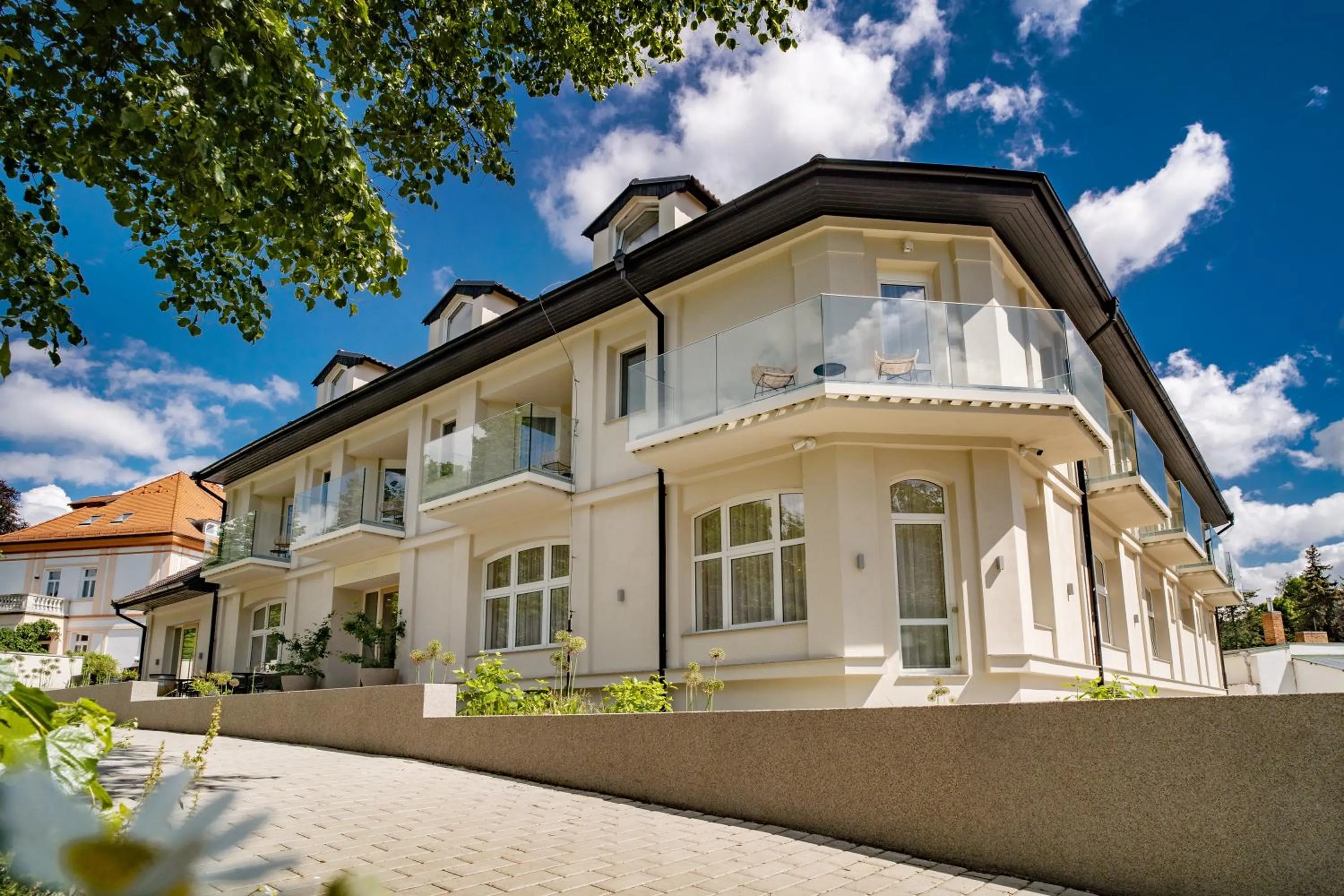 Property building in Hotel U Kaplicky