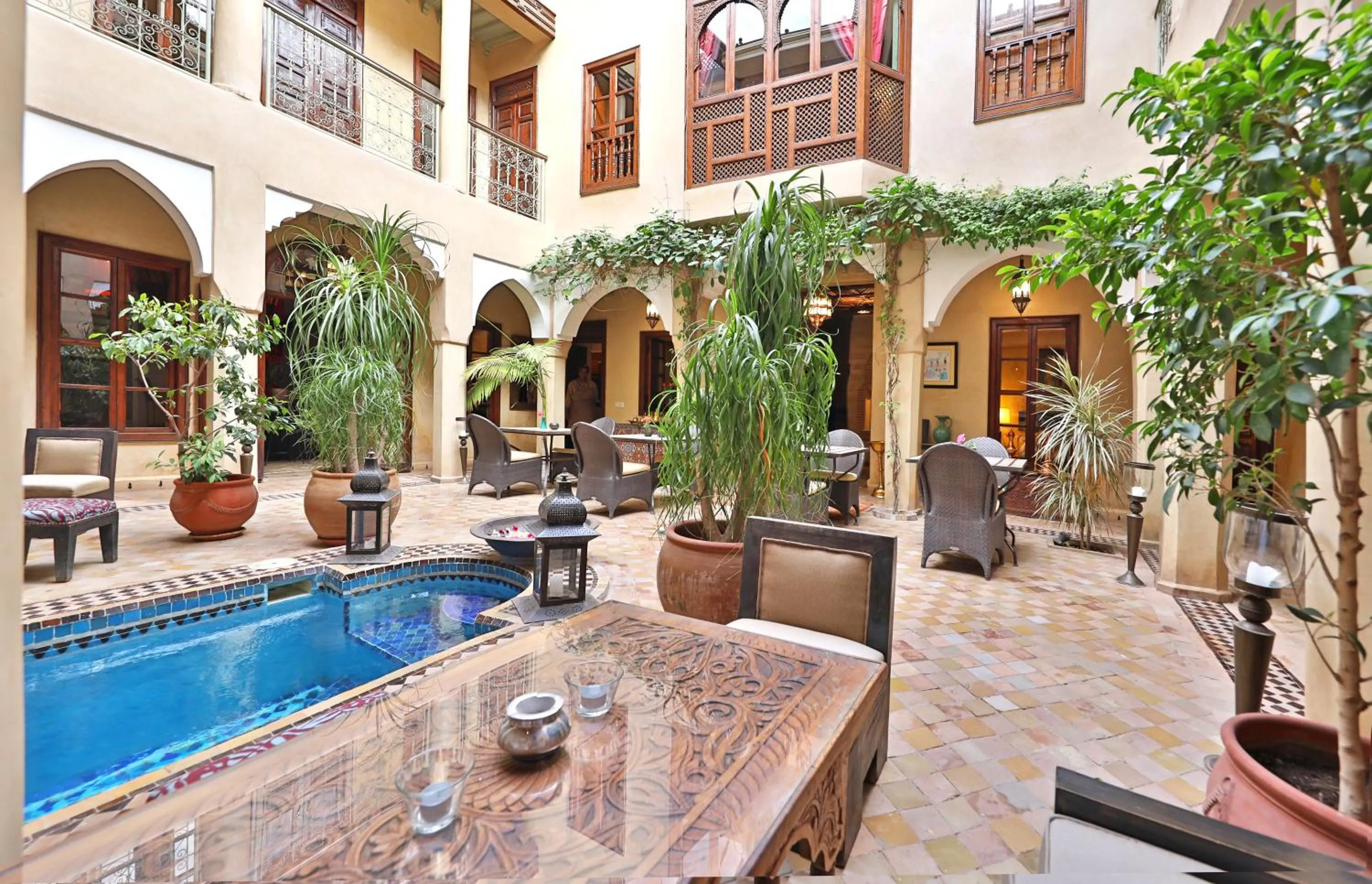 Property building in Riad Zayane