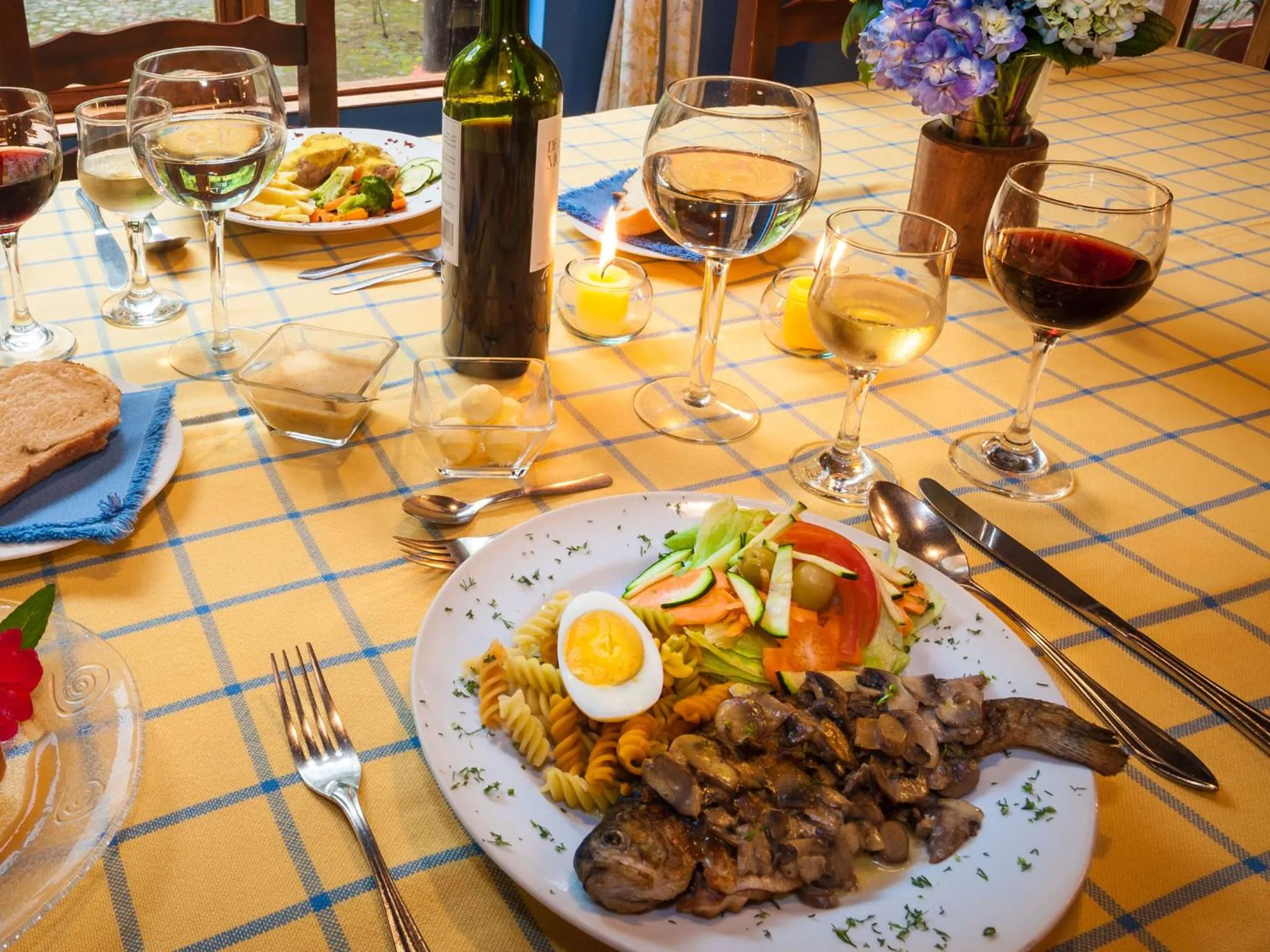 Restaurant/places to eat in El Septimo Paraiso