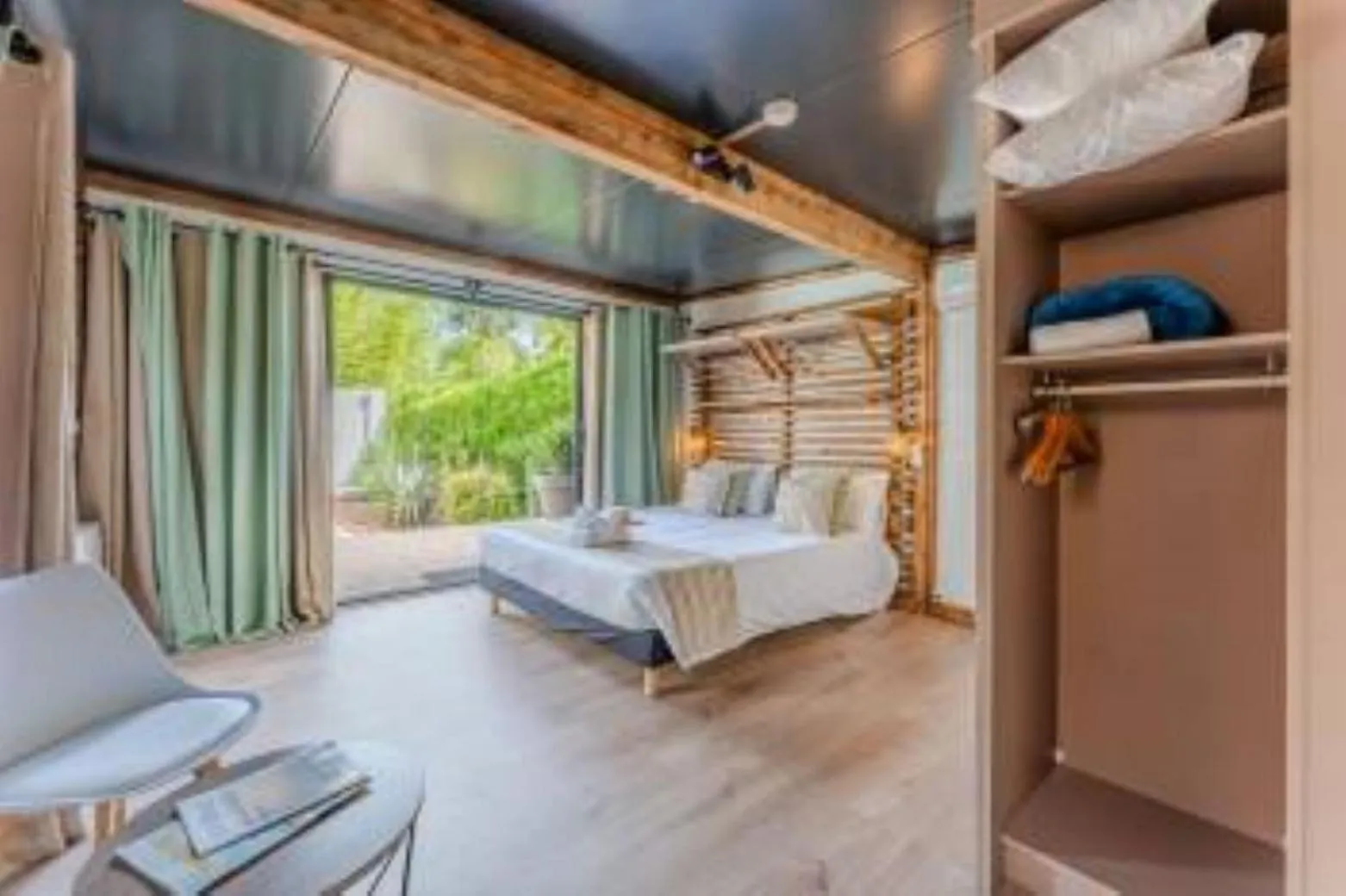 Photo of the whole room, Bed in Hôtel Le Grain de Sable