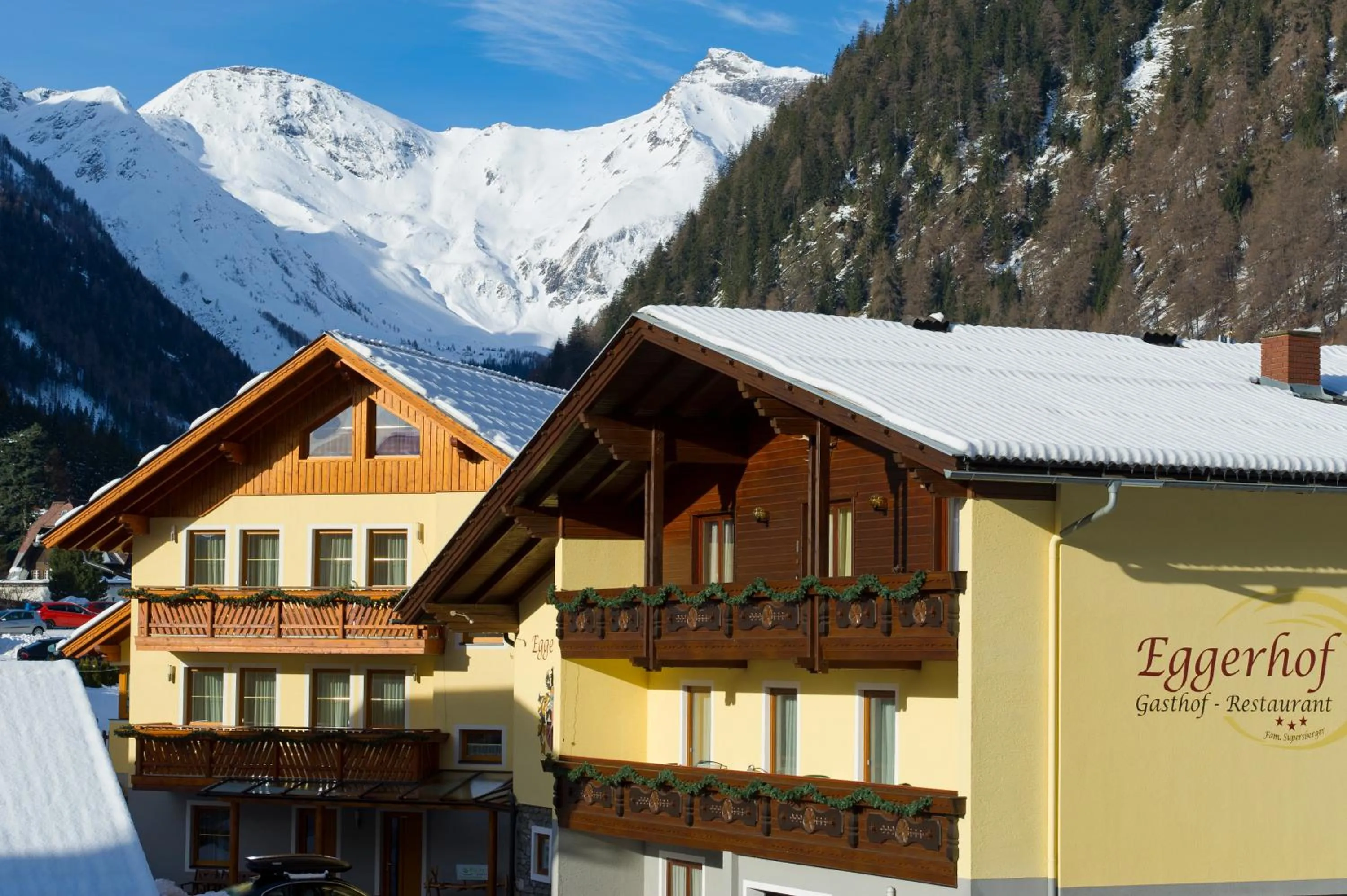 Facade/entrance in Eggerhof