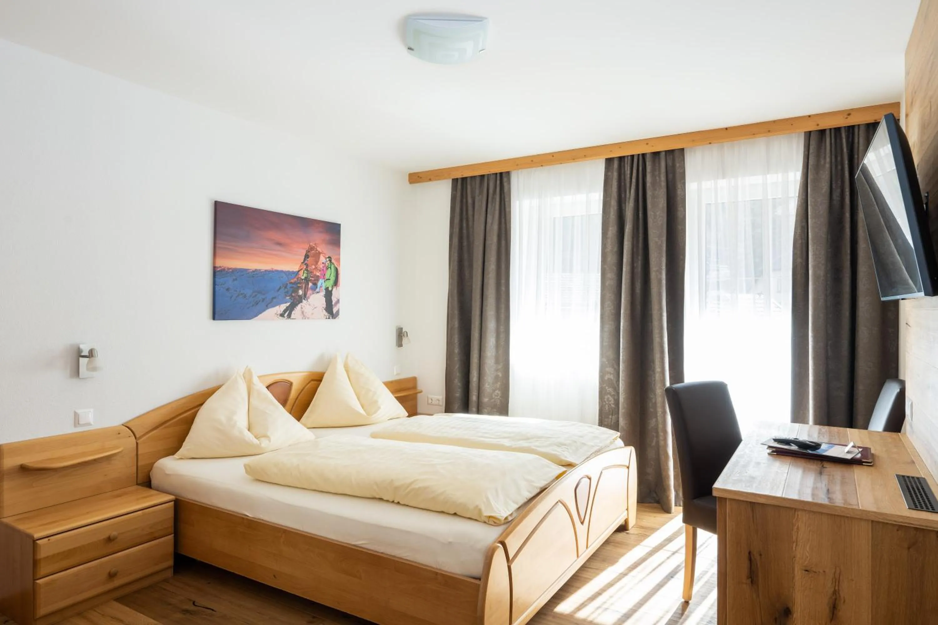 Photo of the whole room, Bed in Eggerhof