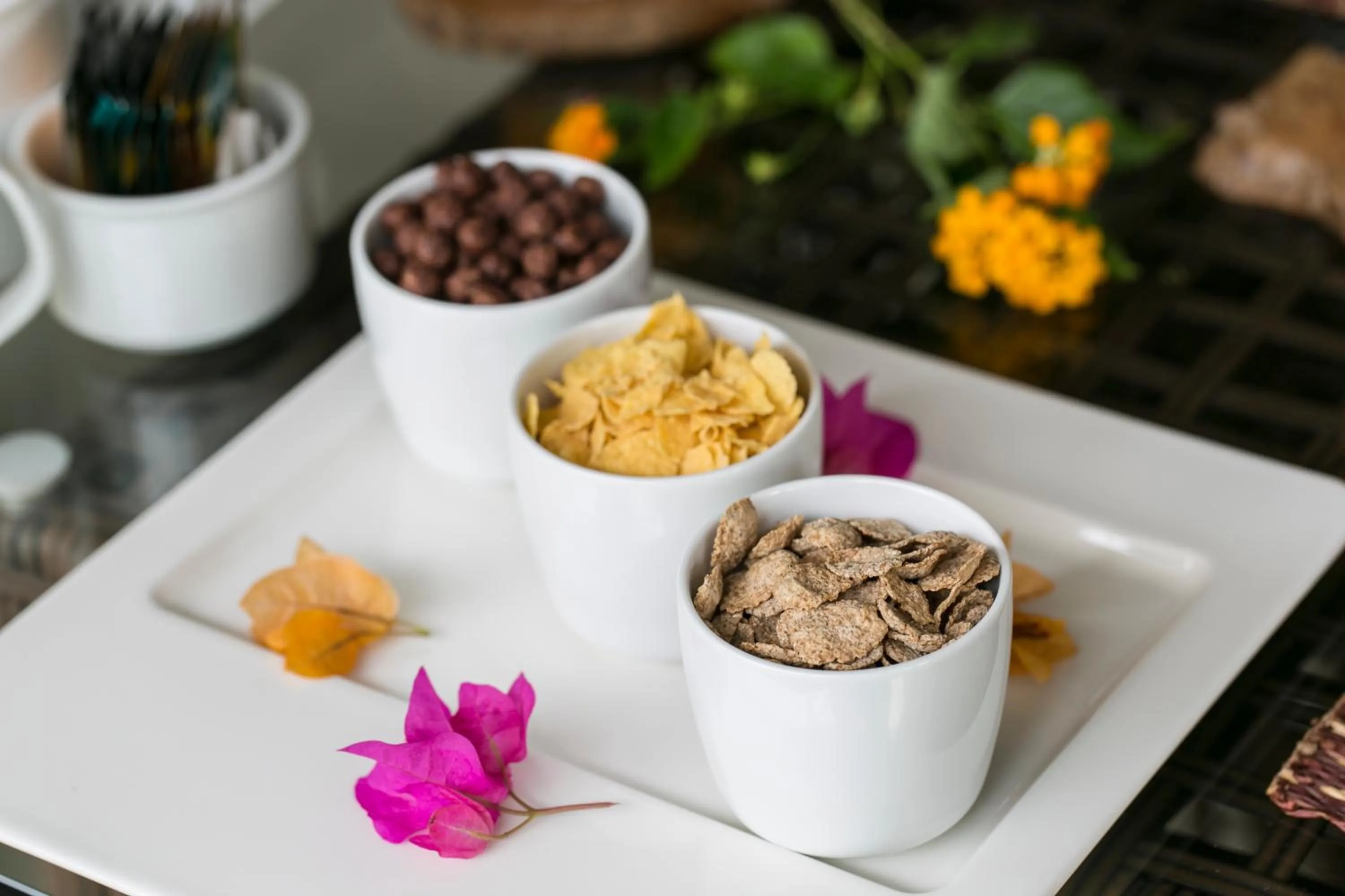 Food in Dhevatara Beach Hotel