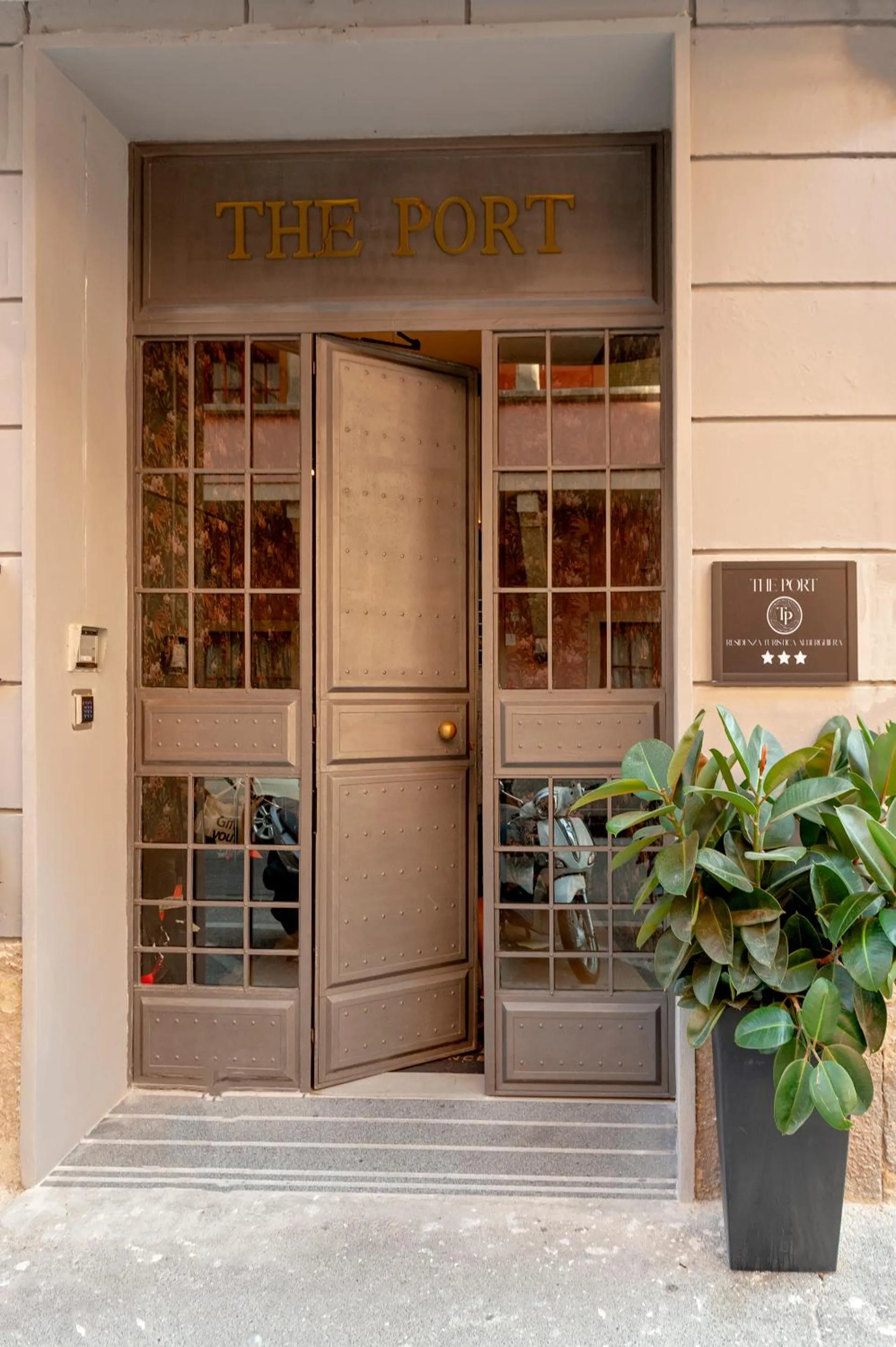 Facade/entrance in The Port Residence