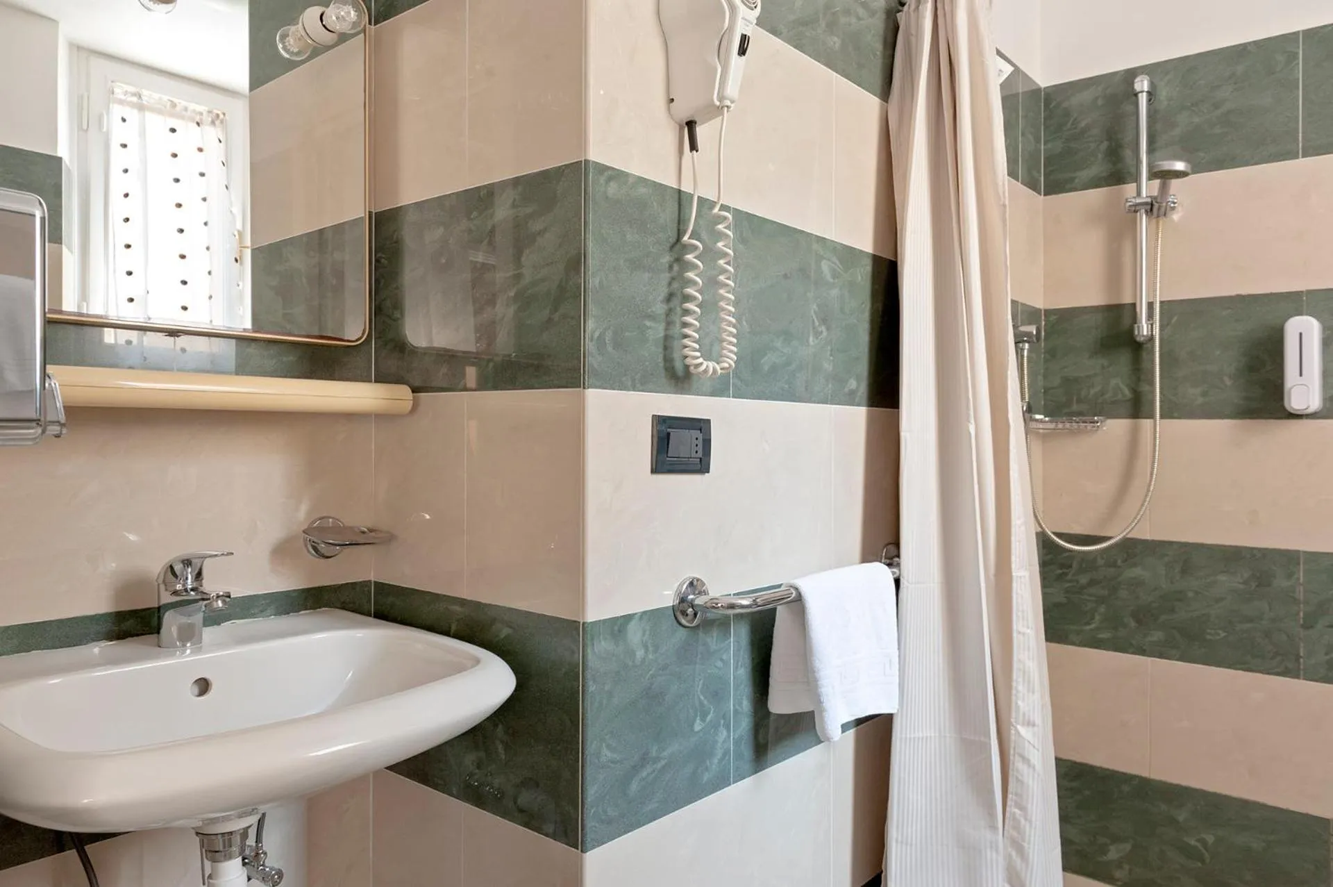 Shower in The Port Residence