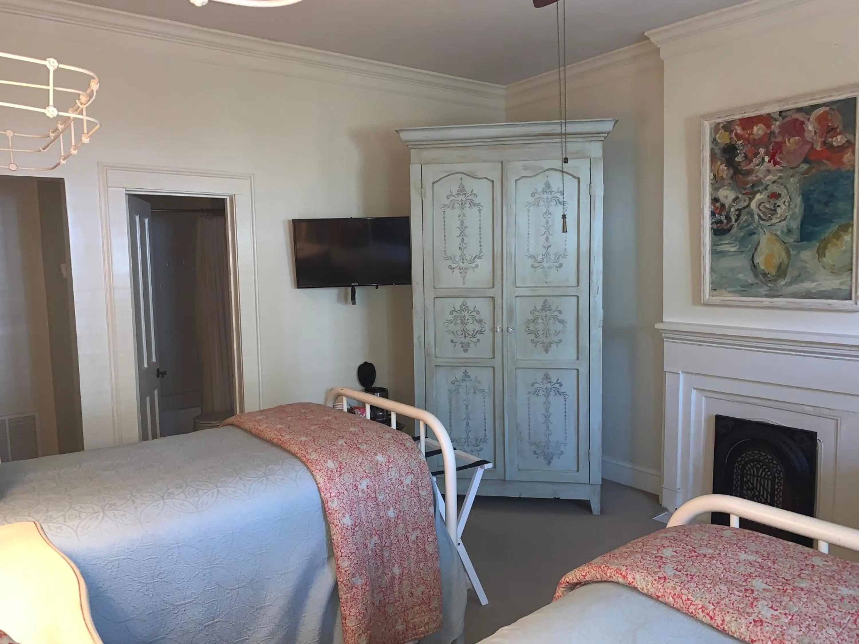 Bed in Terrell House Bed and Breakfast