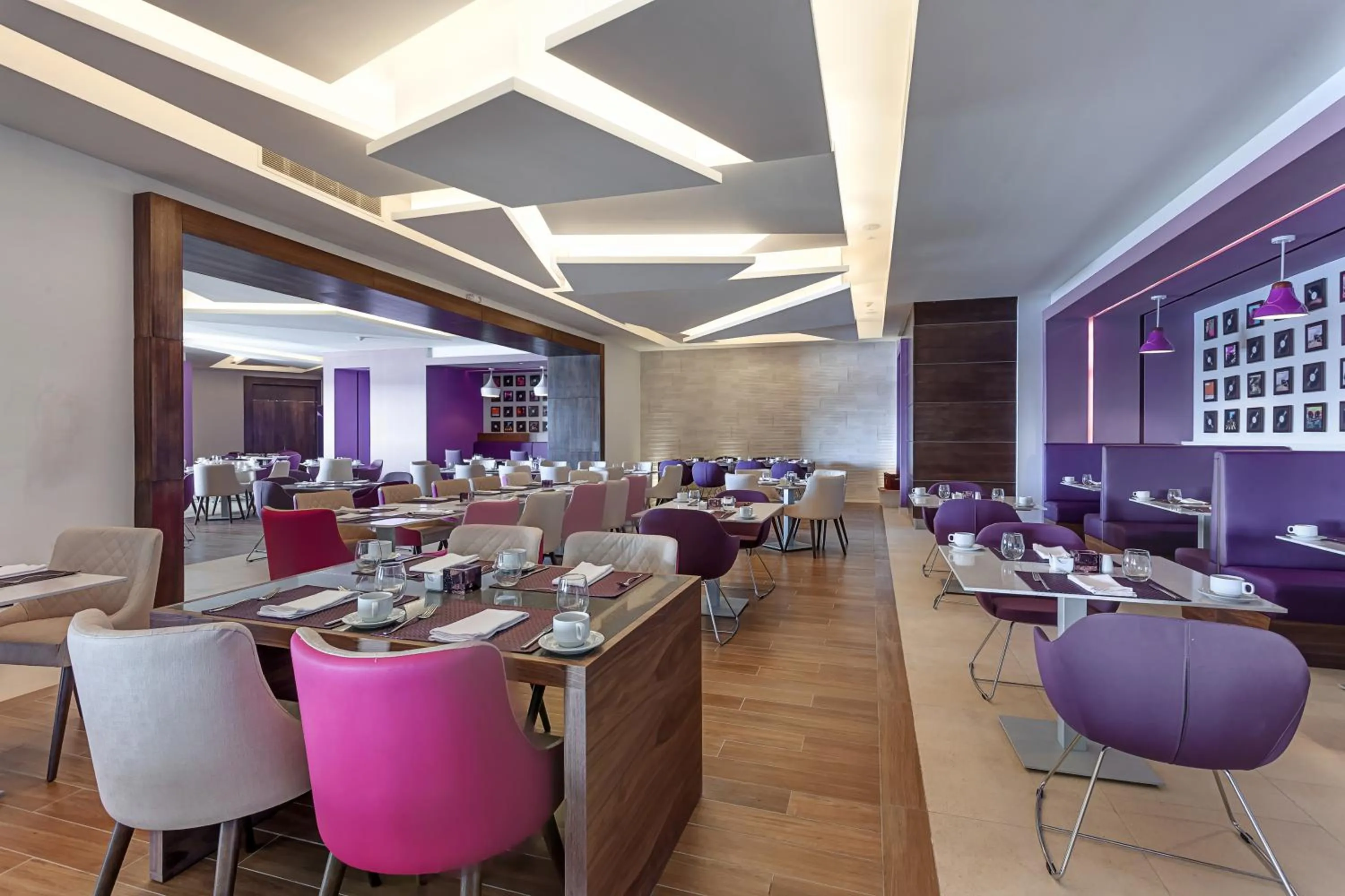 Restaurant/places to eat in Planet Hollywood Costa Rica by Royalton, An Autograph Collection All-Inclusive Resort