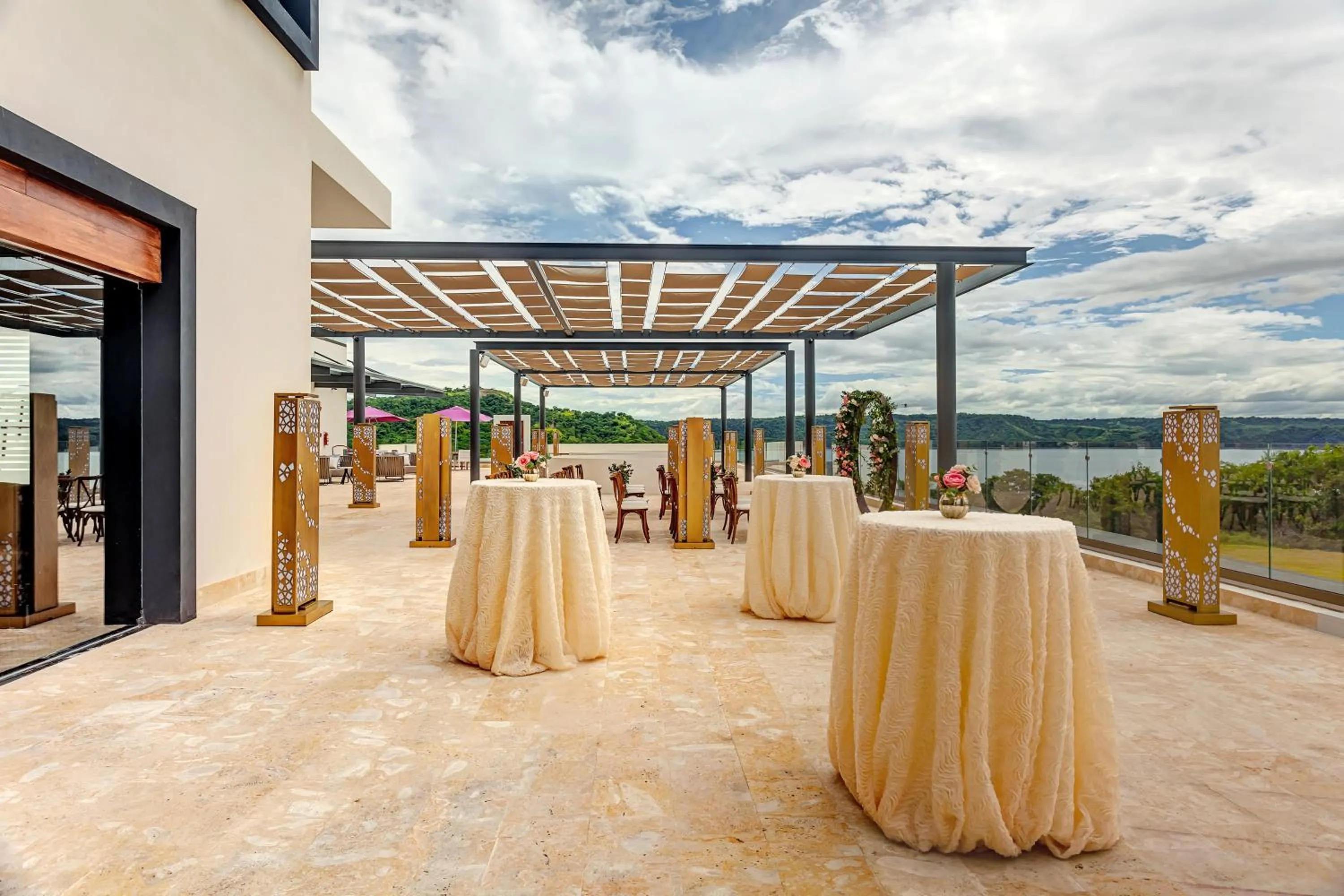 Area and facilities in Planet Hollywood Costa Rica by Royalton, An Autograph Collection All-Inclusive Resort