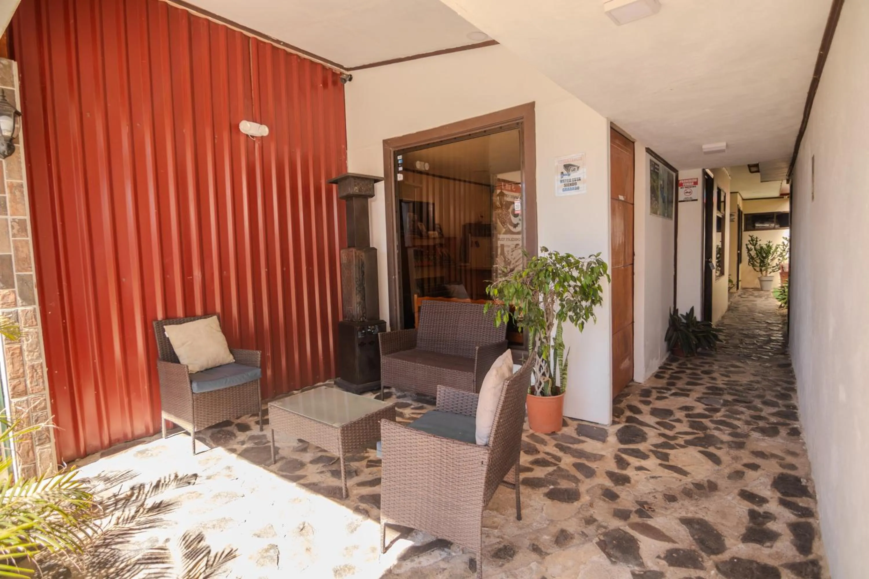 Lobby or reception in Hotel las Ardillas Monteverde