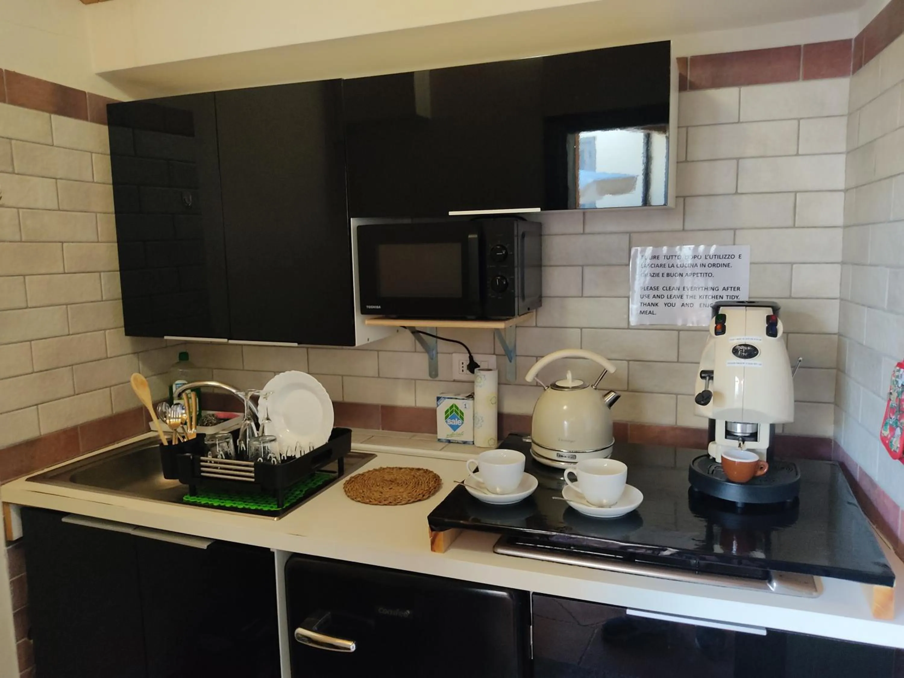 Kitchen or kitchenette in Guest House Capitan Libeccio