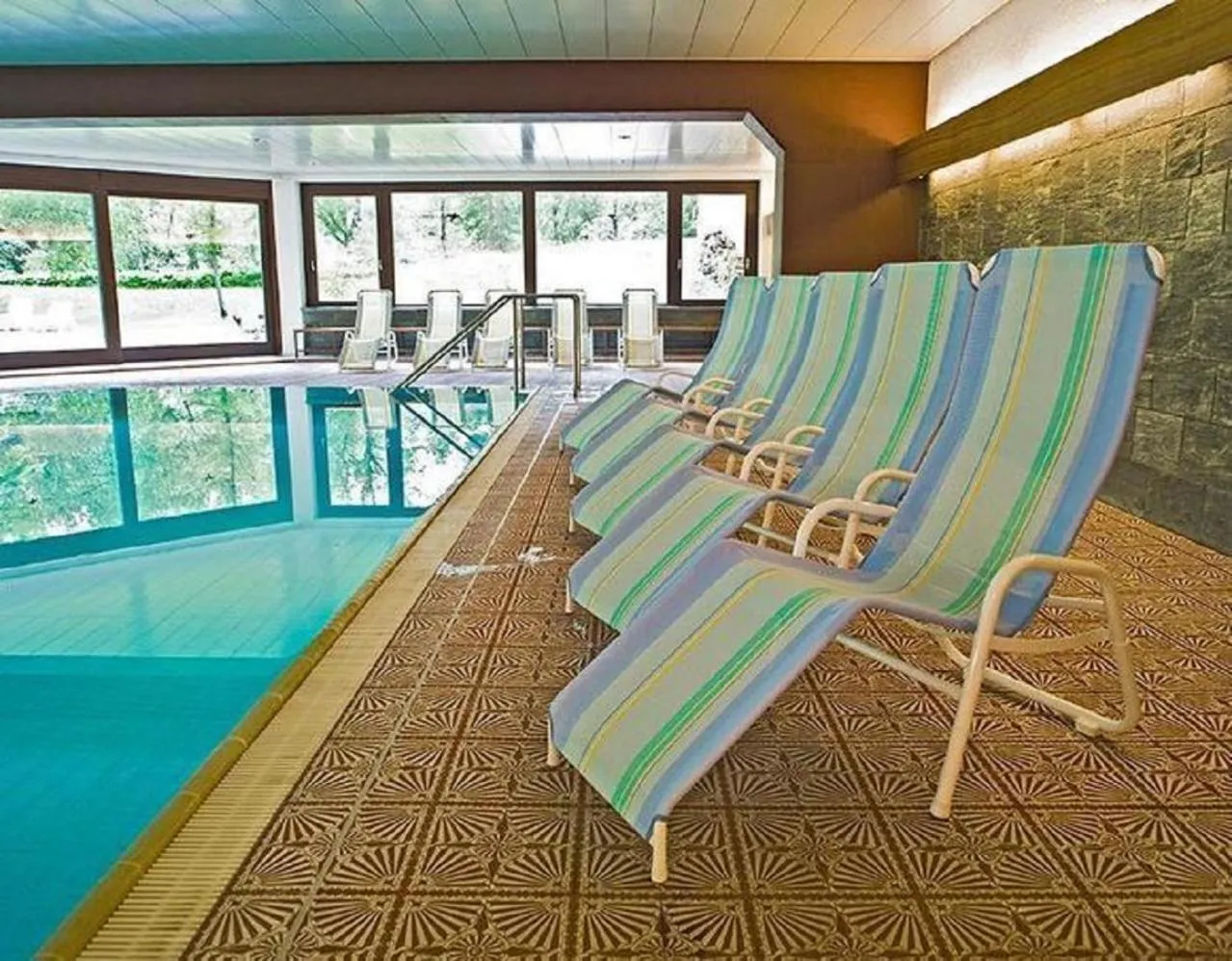 Public Bath in Appartmenthaus Birkenwald