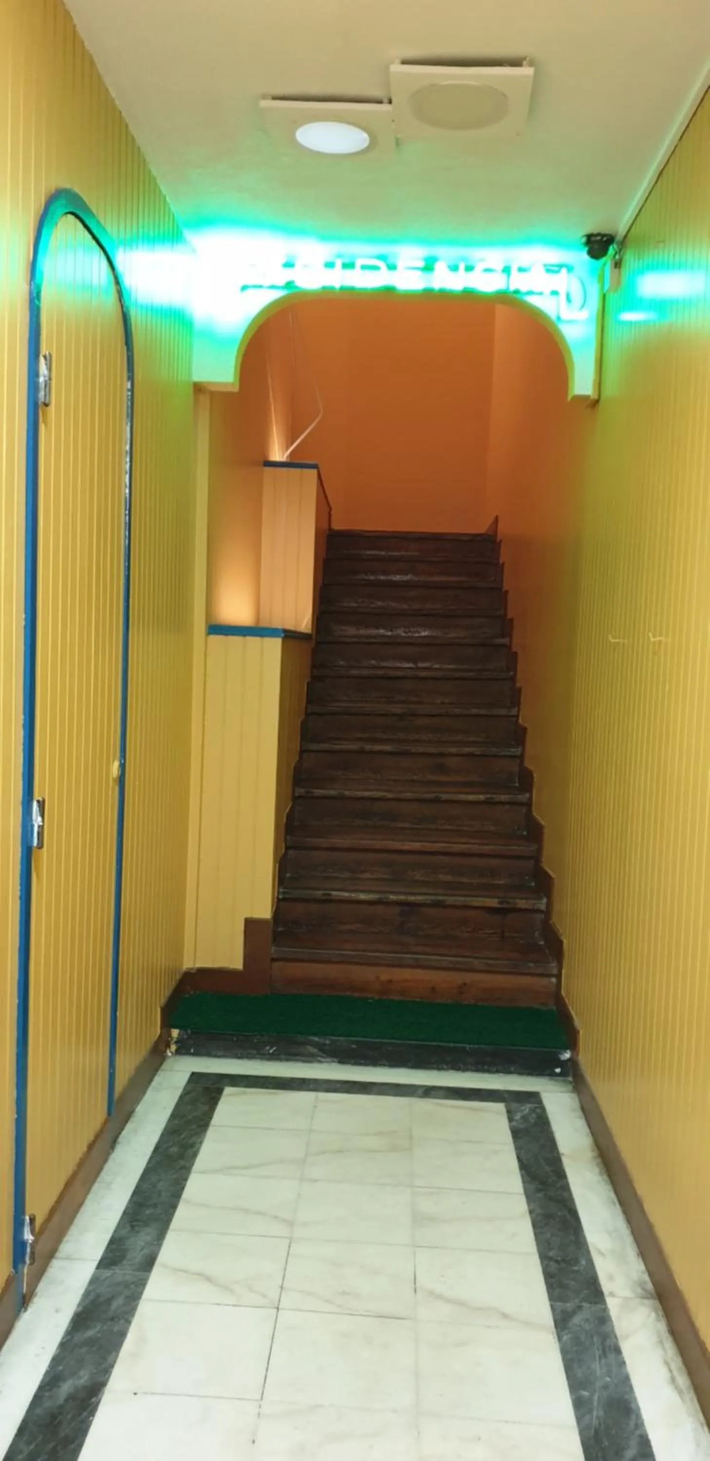 Facade/entrance in Pensao Residencial Flor dos Cavaleiros