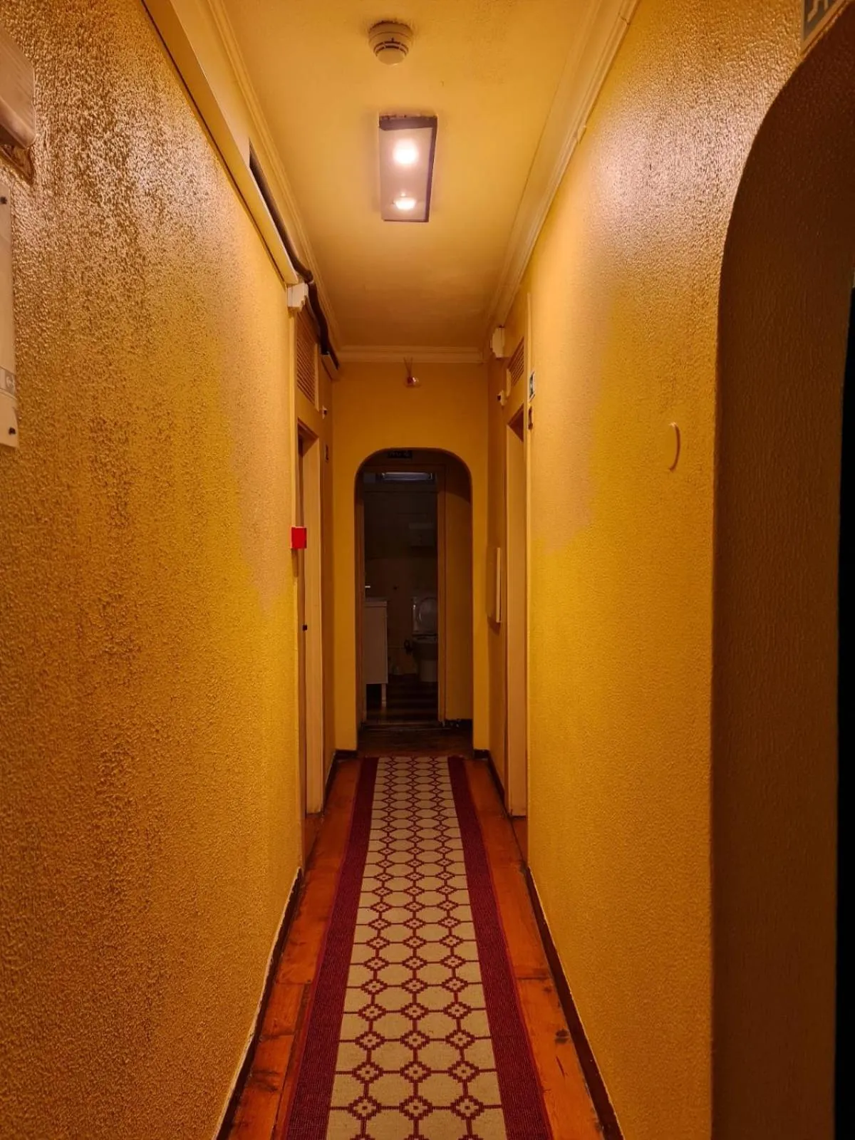 Property building in Pensao Residencial Flor dos Cavaleiros