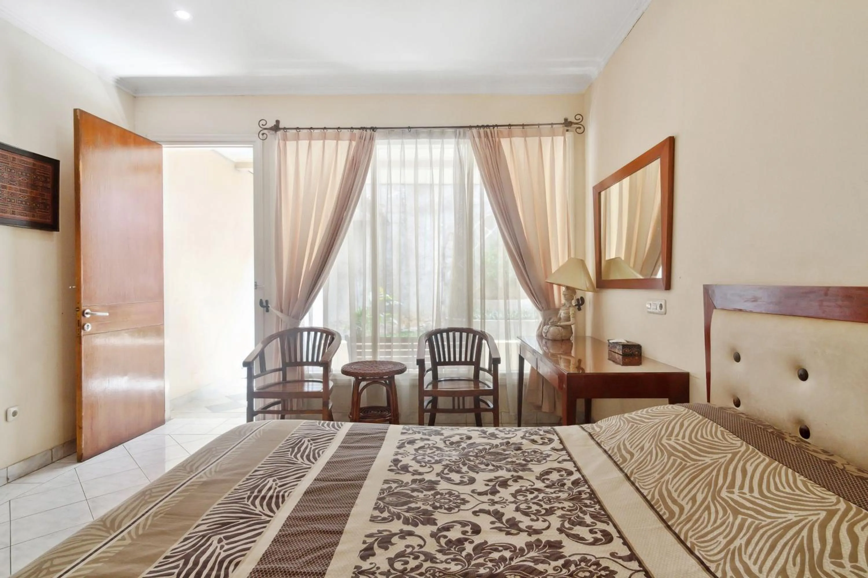 Bedroom, Bed in Puri Sawo Manila