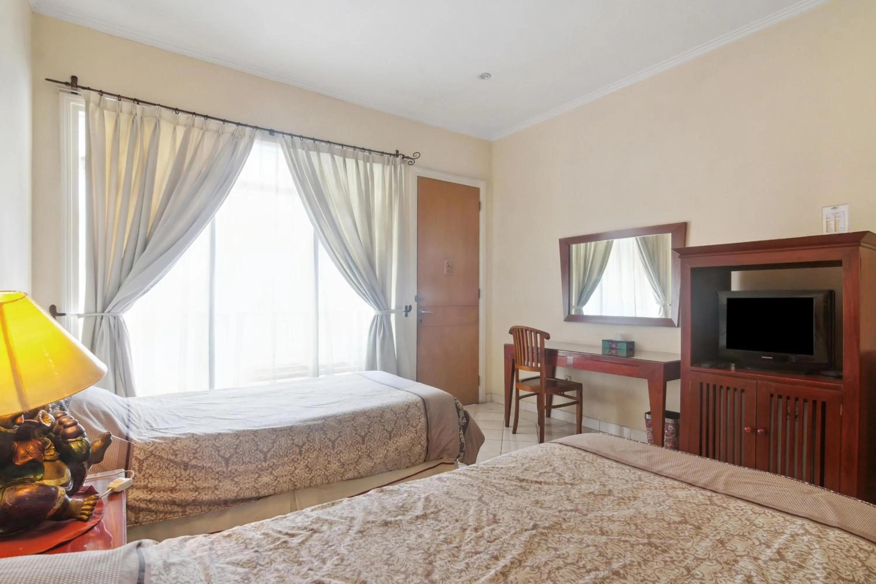 Bedroom, Bed in Puri Sawo Manila