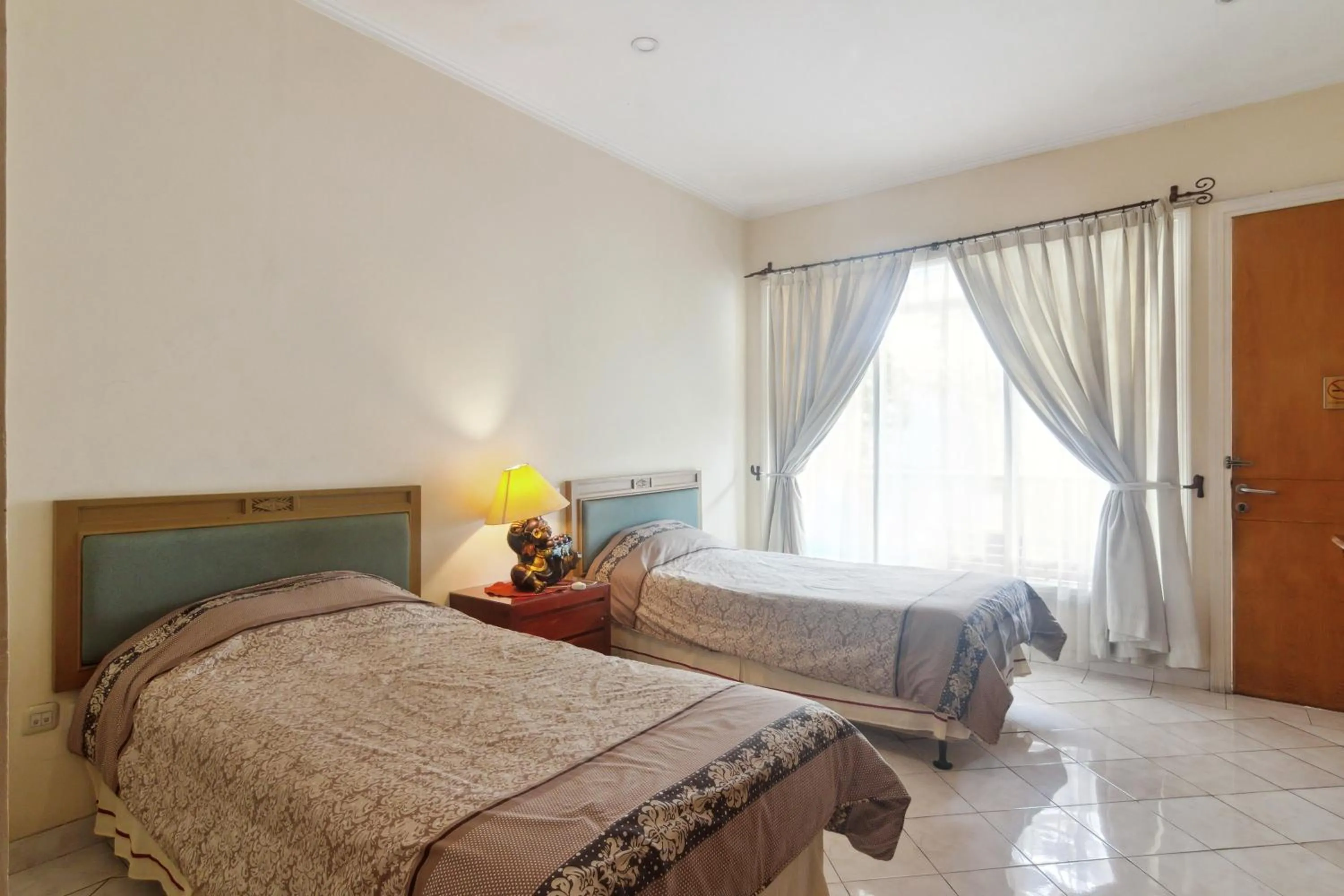 Bedroom, Bed in Puri Sawo Manila