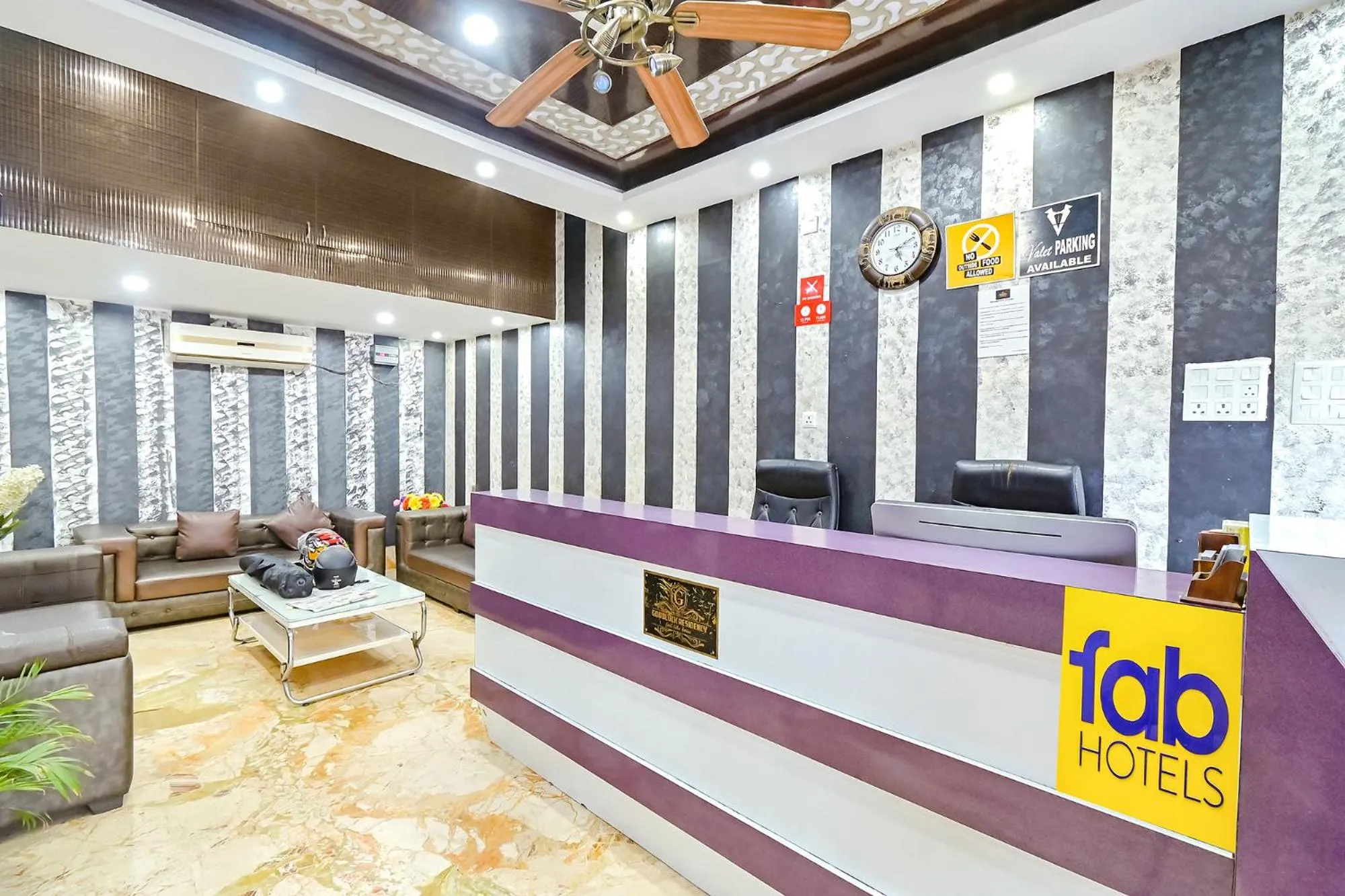 Lobby or reception, Lobby/Reception in FabHotel Good Luck Residency
